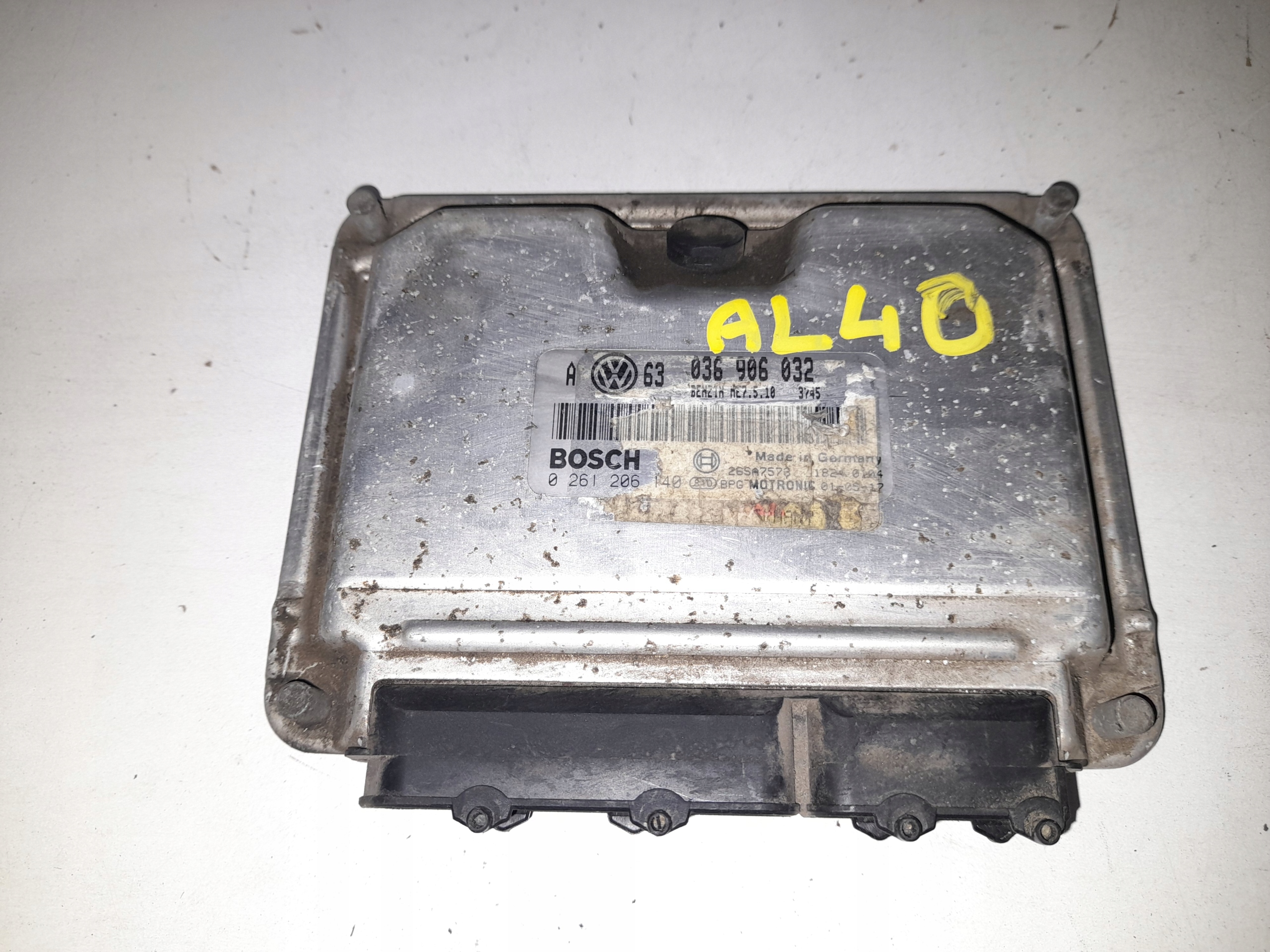 computer control unit of the engine AUDI VW SKODA 035906032