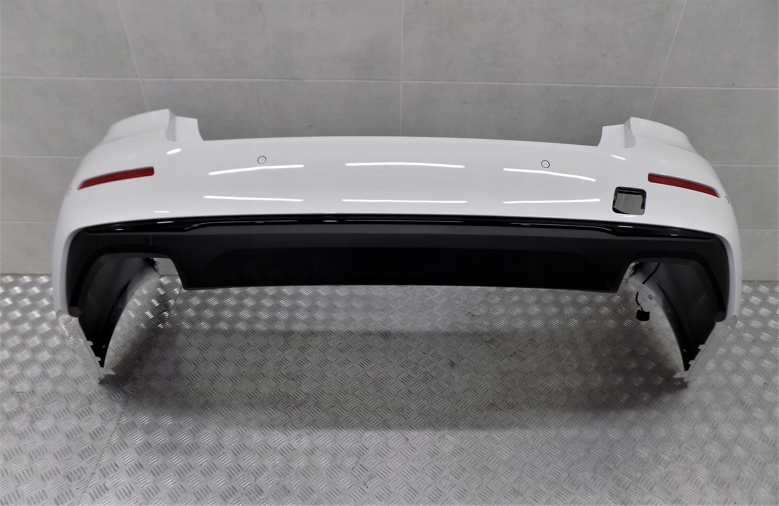BMW 5 G30 bumper rear rear part 4 PDC LCI A300