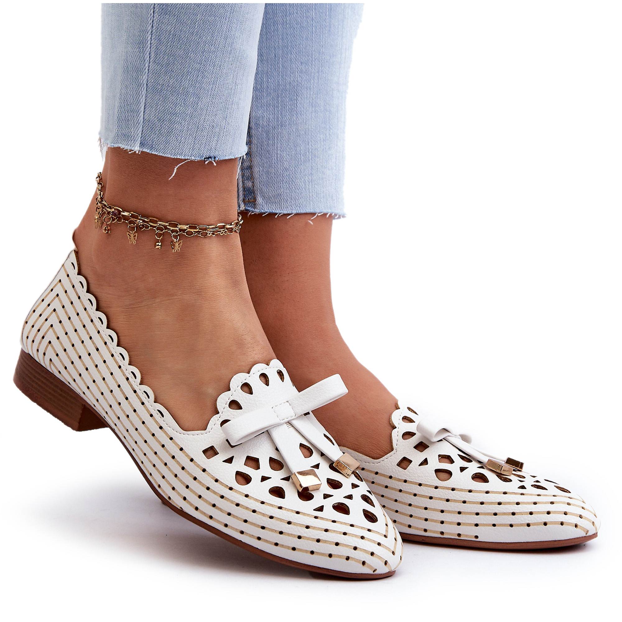 BALERINY DAMSKIE AŻUROWE Z KOKARDKĄ KOMFORTOWE NA PŁASKIM OBCASIE BIAŁE 37 Marka Jezzi