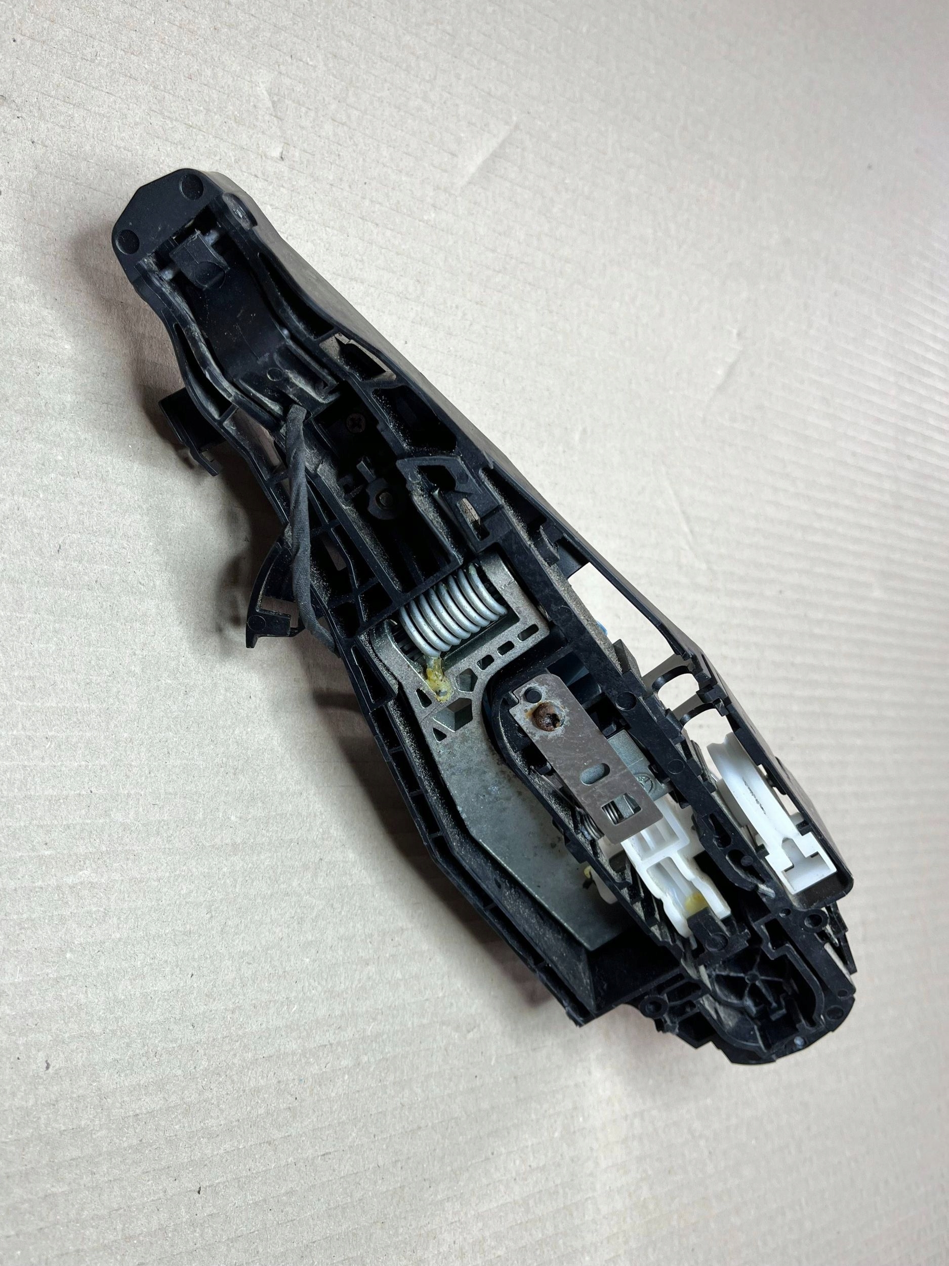 exterior handle door front right Peugeot 308 9109F5