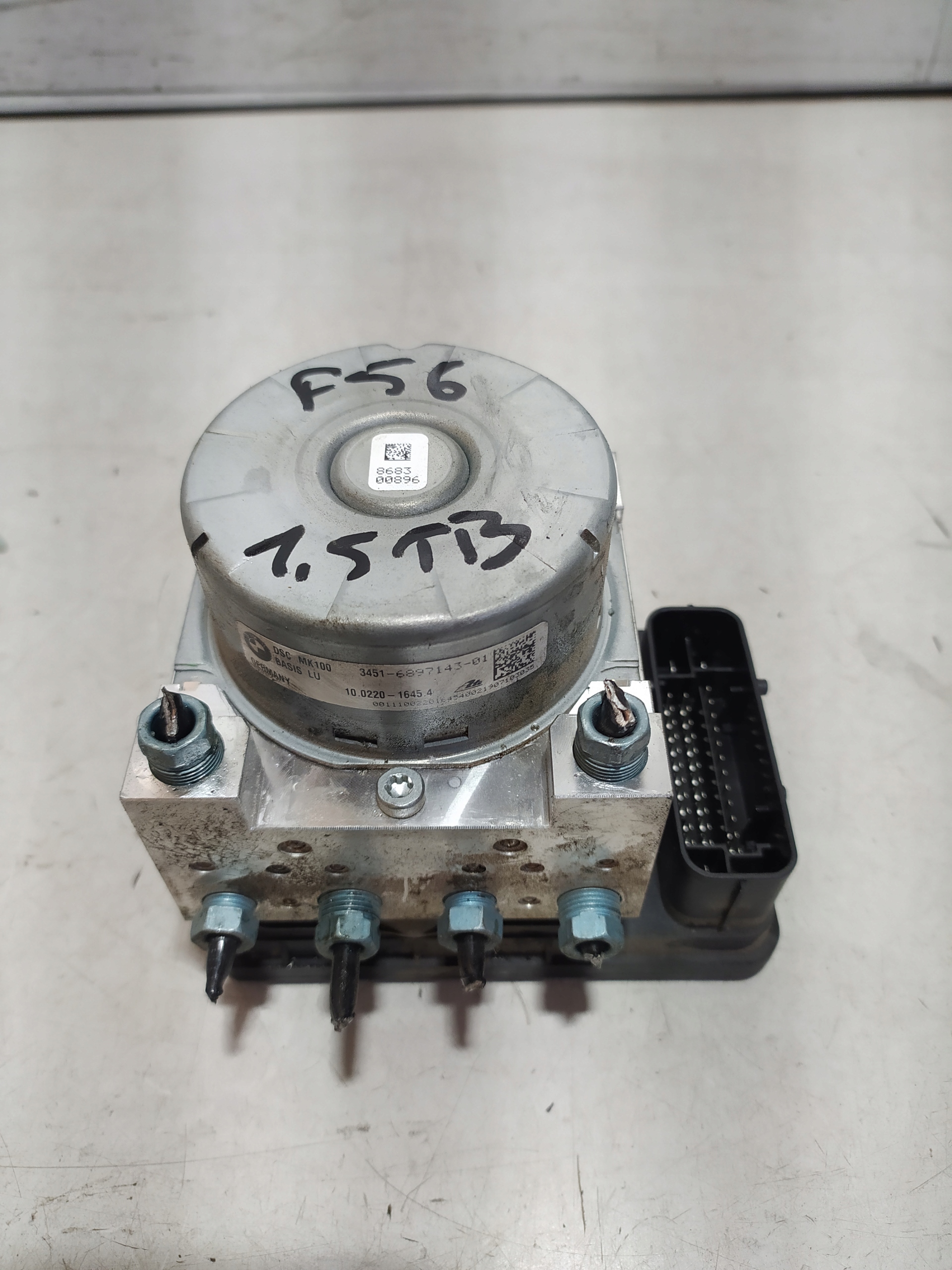 MINI COOPER F56 насос контролер ABS 6897144