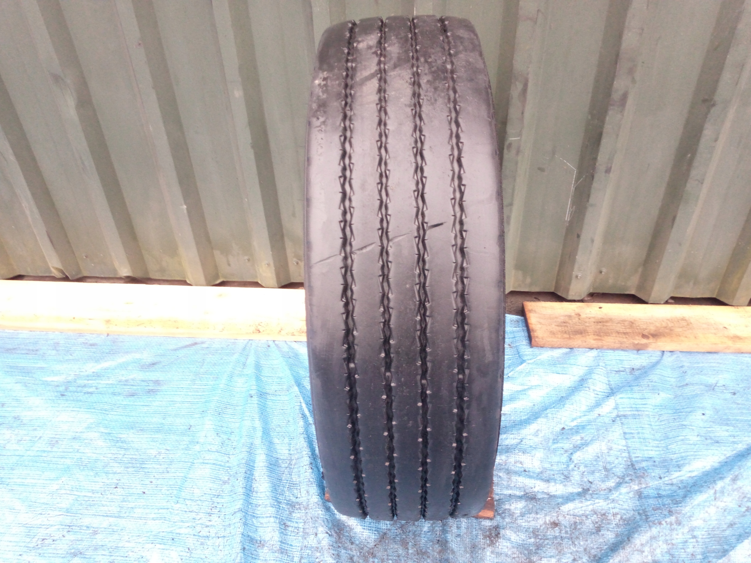 ШИНИ SEMPERIT 245/70 R - 19,5 19.5 EURO FRONT