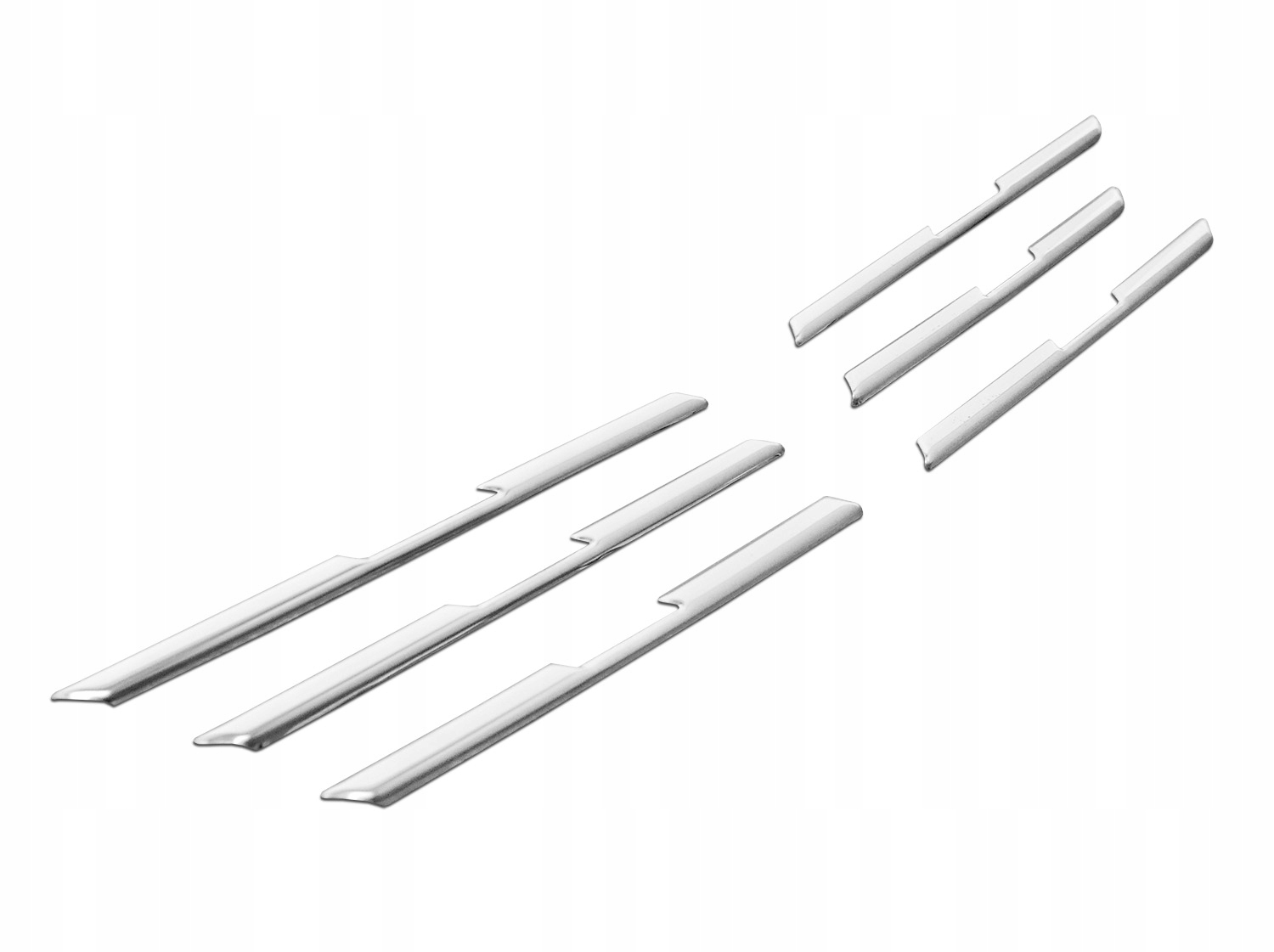 

Listwy atrapy przedniej Grill Renault Captur 2019+