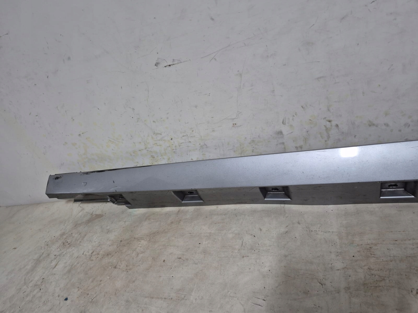 VW PASSAT B8 14-23 threshold left moulding threshold left