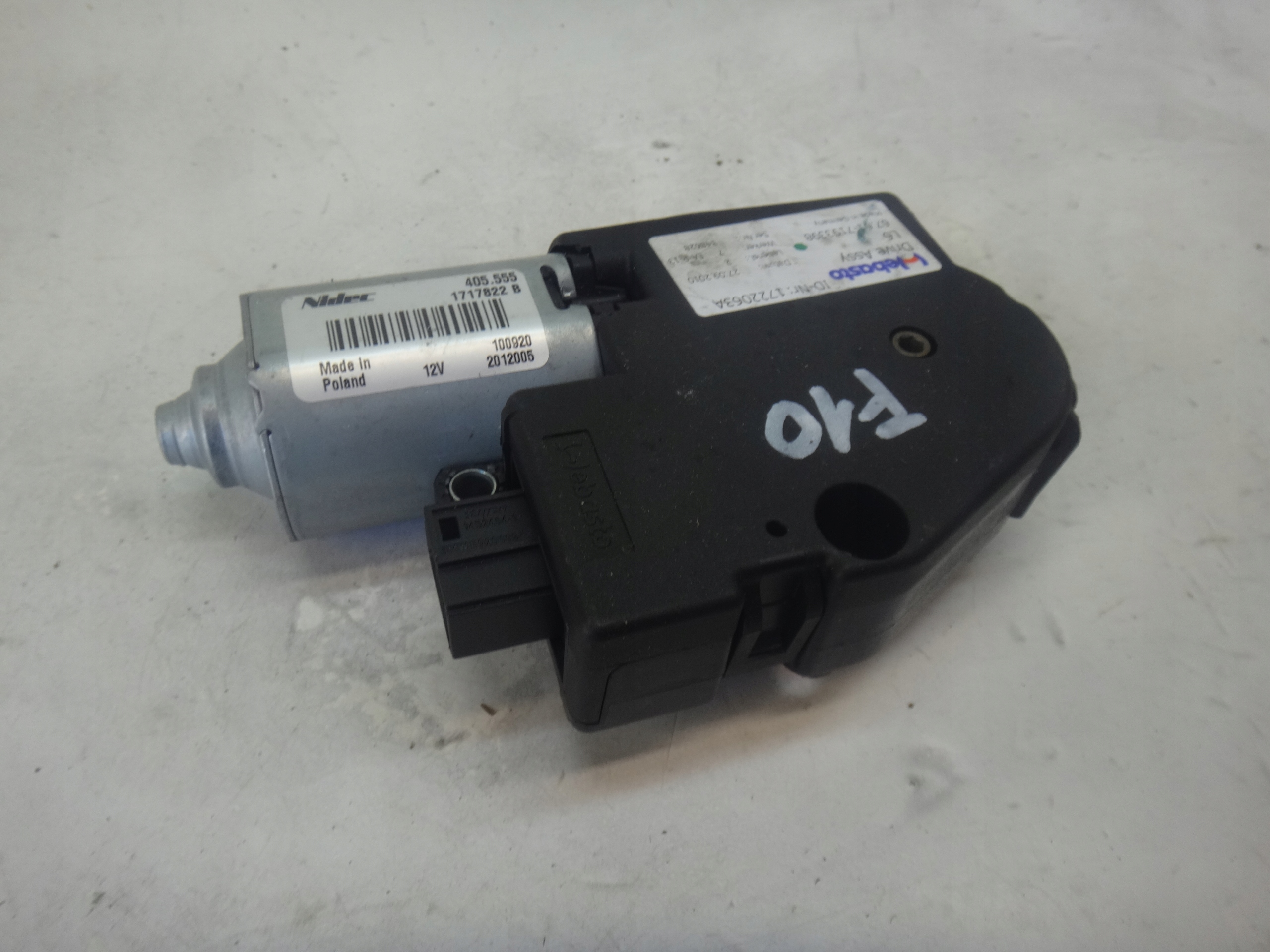 SILNICZEK SZYBERDACHU MECHANIZM DACHU PRZESUWNEGO BMW F20 F30 F10 F01 G11 Producent części BMW