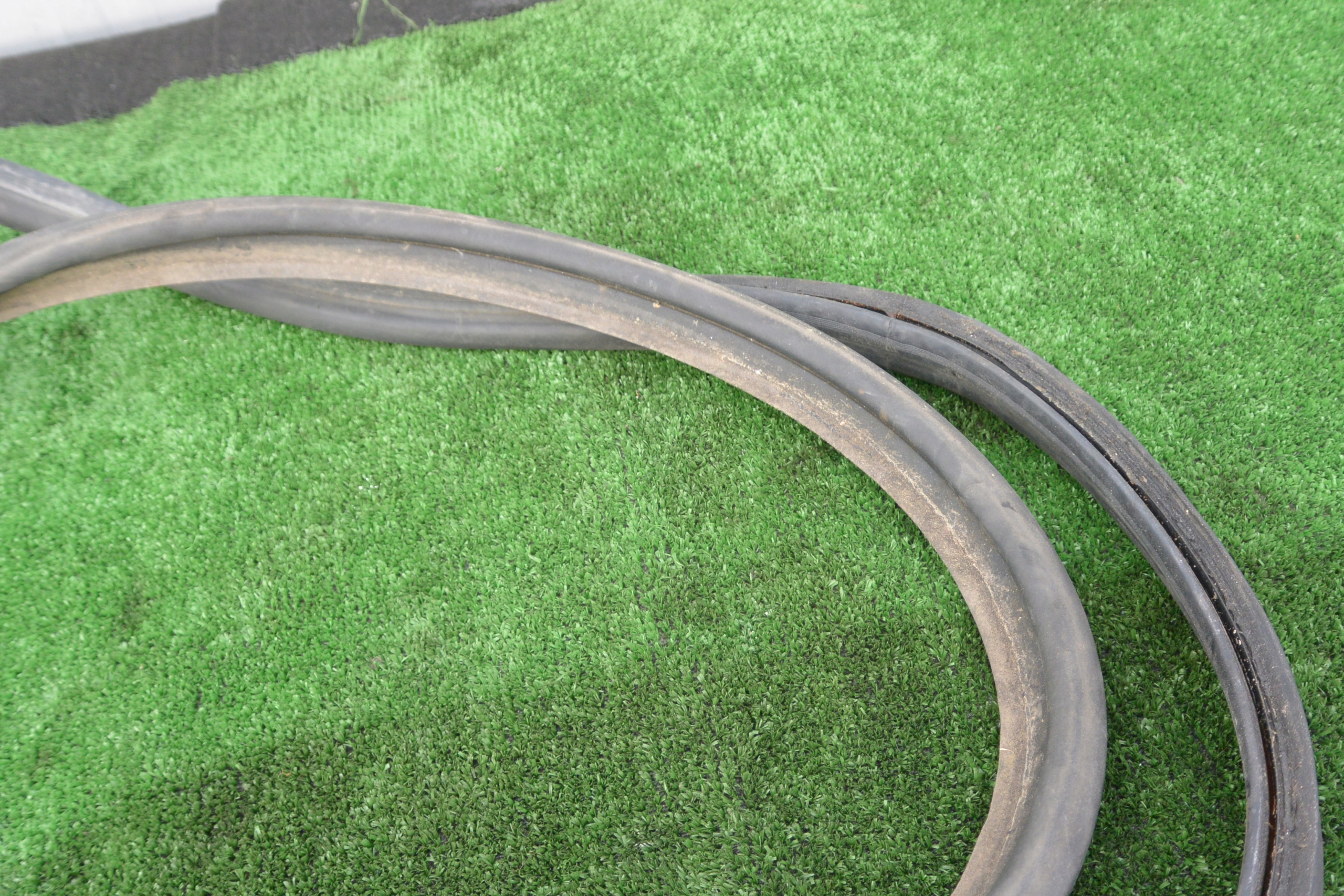 gasket bonnet boot sedan MERCEDES E-KLASA W211