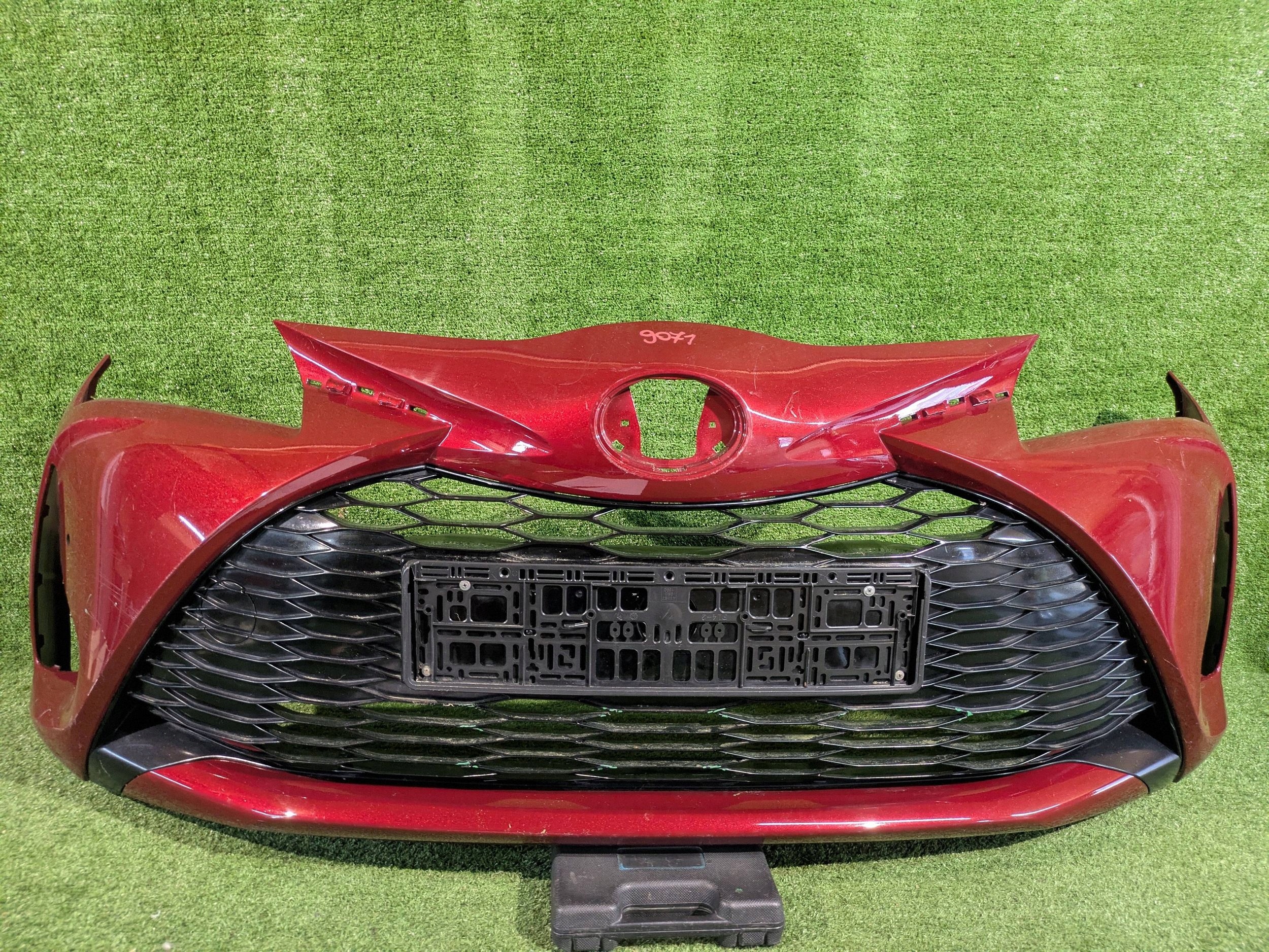 front bumper front TOYOTA YARIS III LIFT 17- NR.Z9071