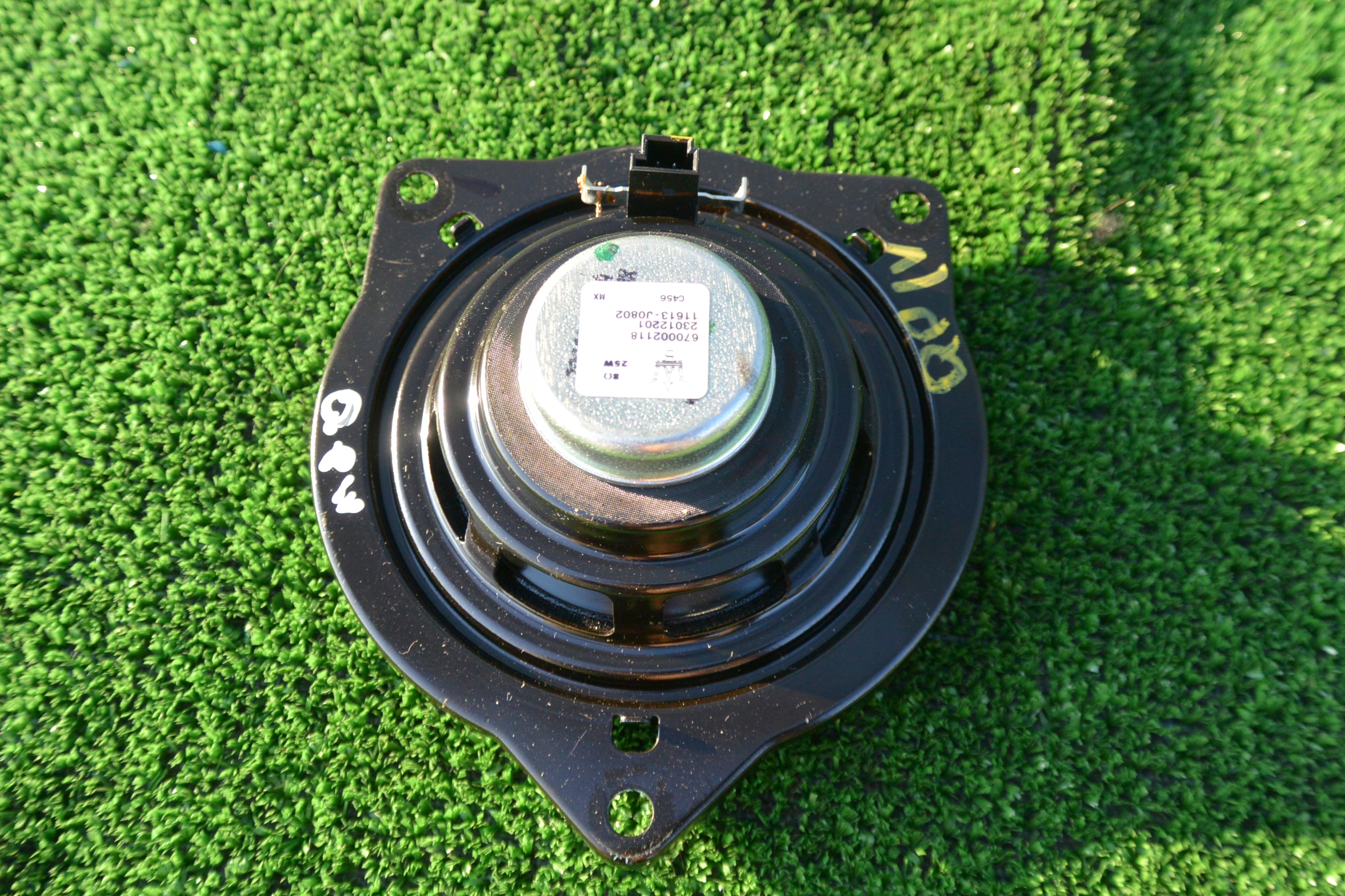 speaker CENTRALNY MASERATI GHIBLI QUATTROPORTE