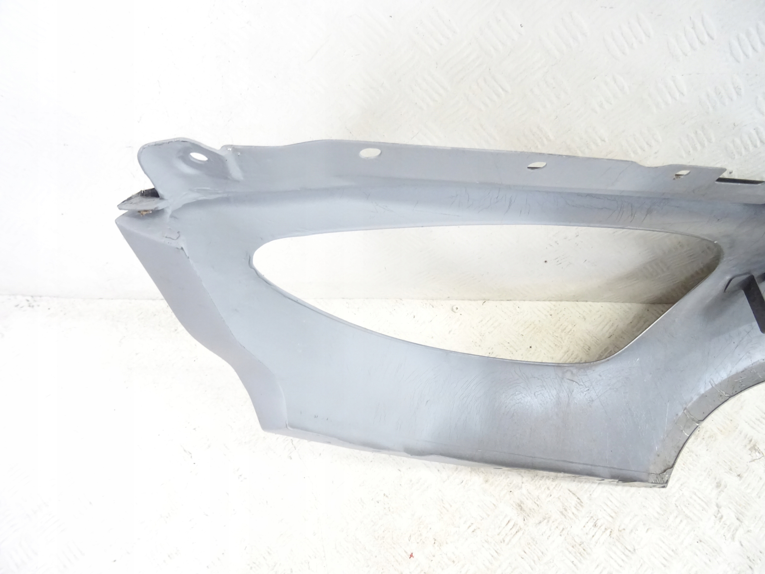 ASTON MARTIN VANQUISH S V12 right fender front front