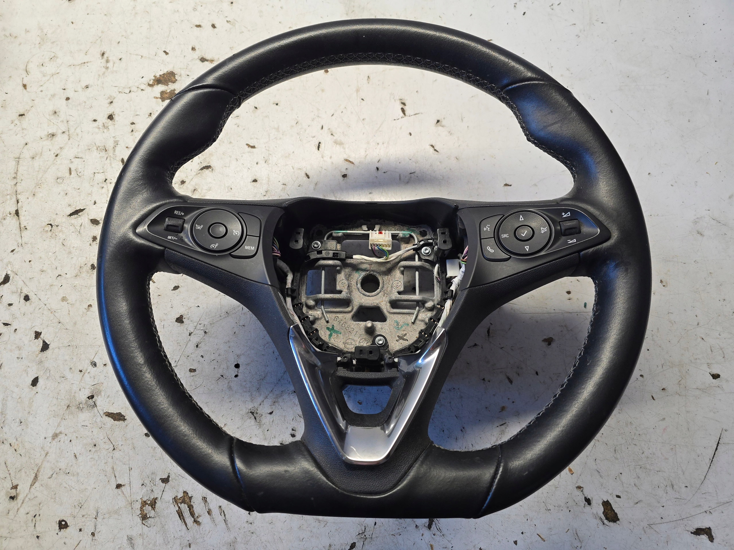 OPEL CORSA F lenkrad SKORZANA MULTIFUNKCJA