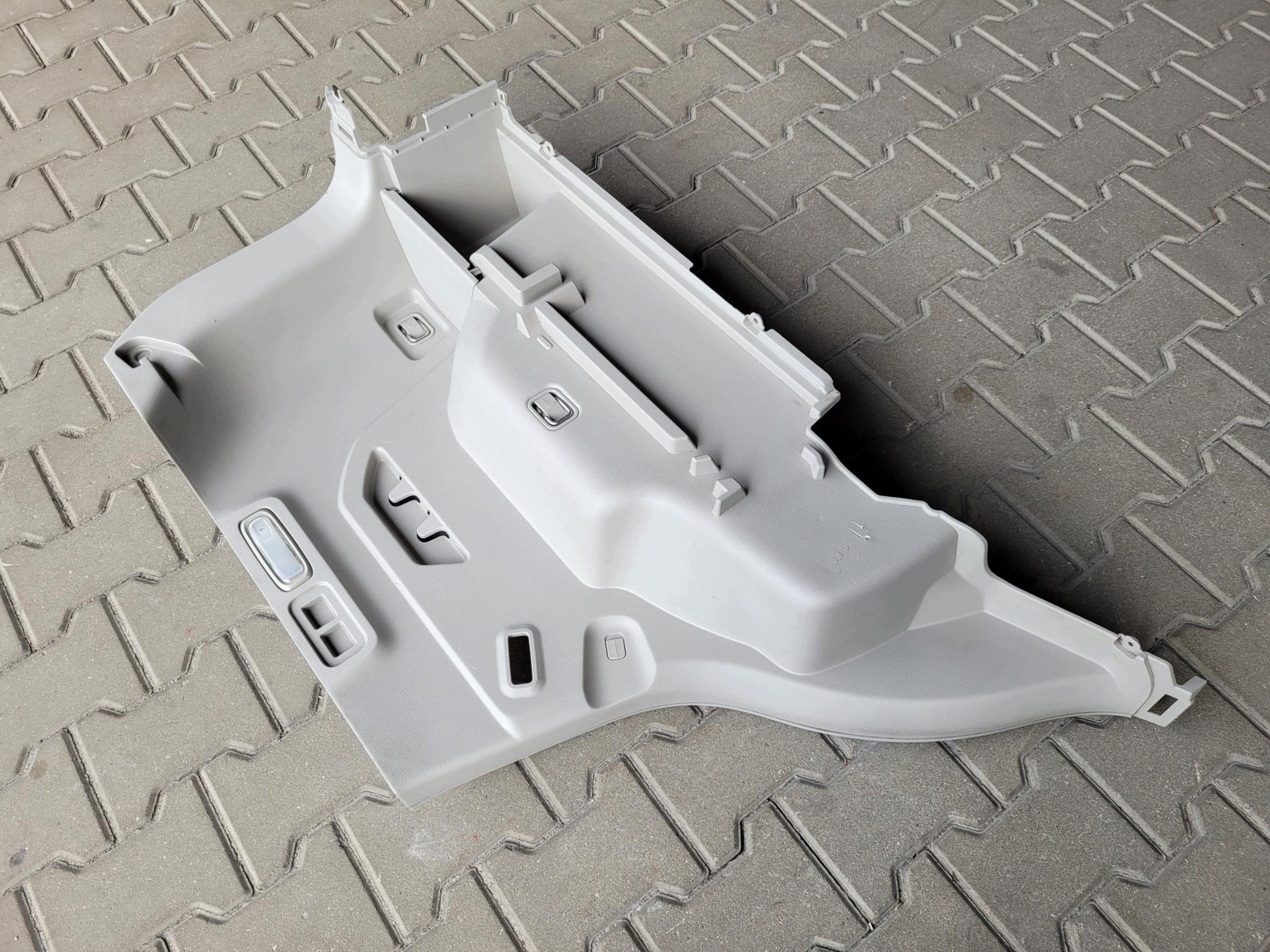 boot upholstery rear part rear right SSANGYONG KORANDO IV 4 C300