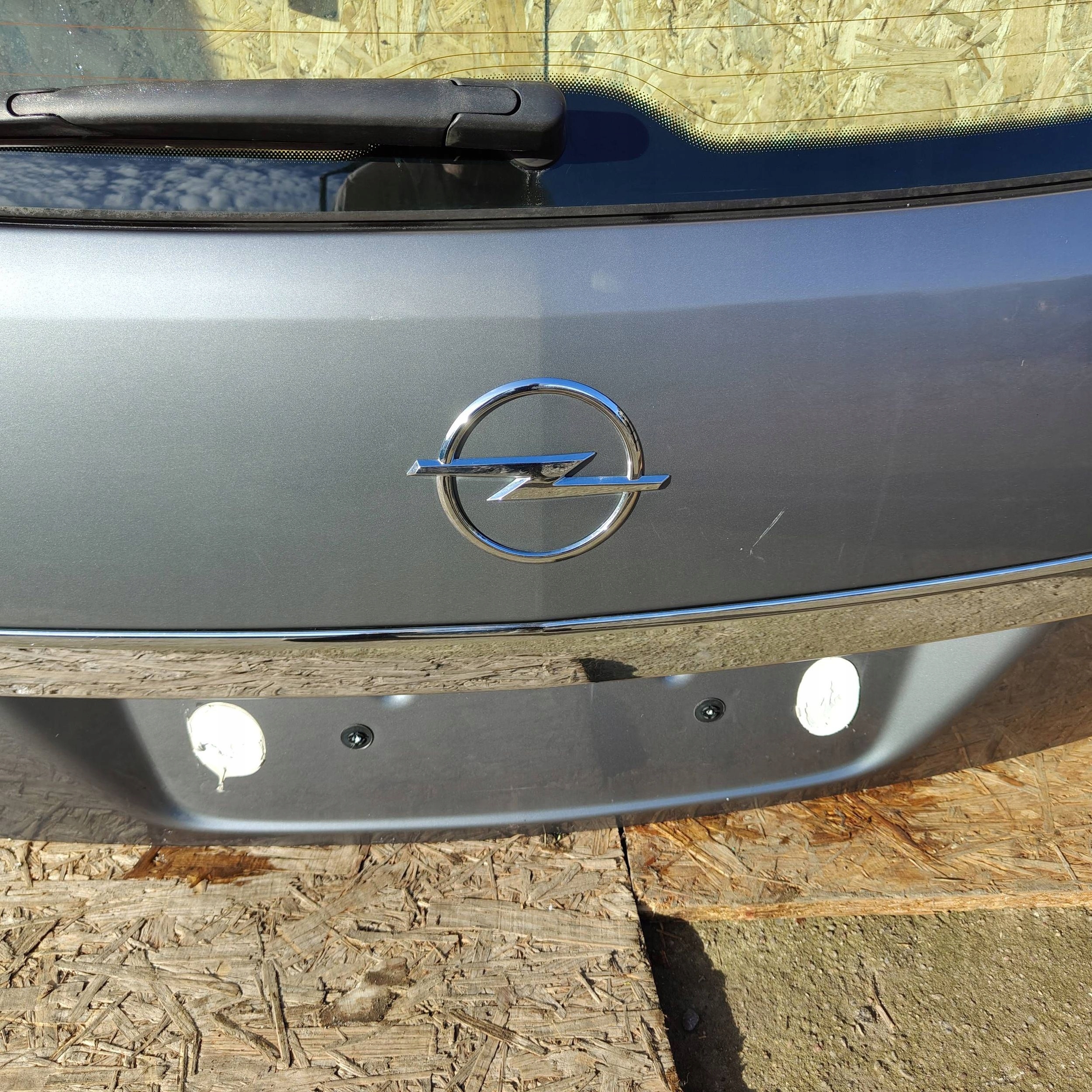trunk door boot rear part Opel Zafira B