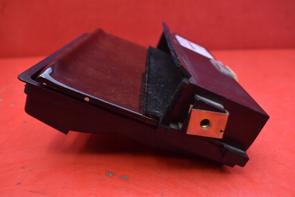 passenger compartment central 4D0857951 AUDI A8 D2 94-99
