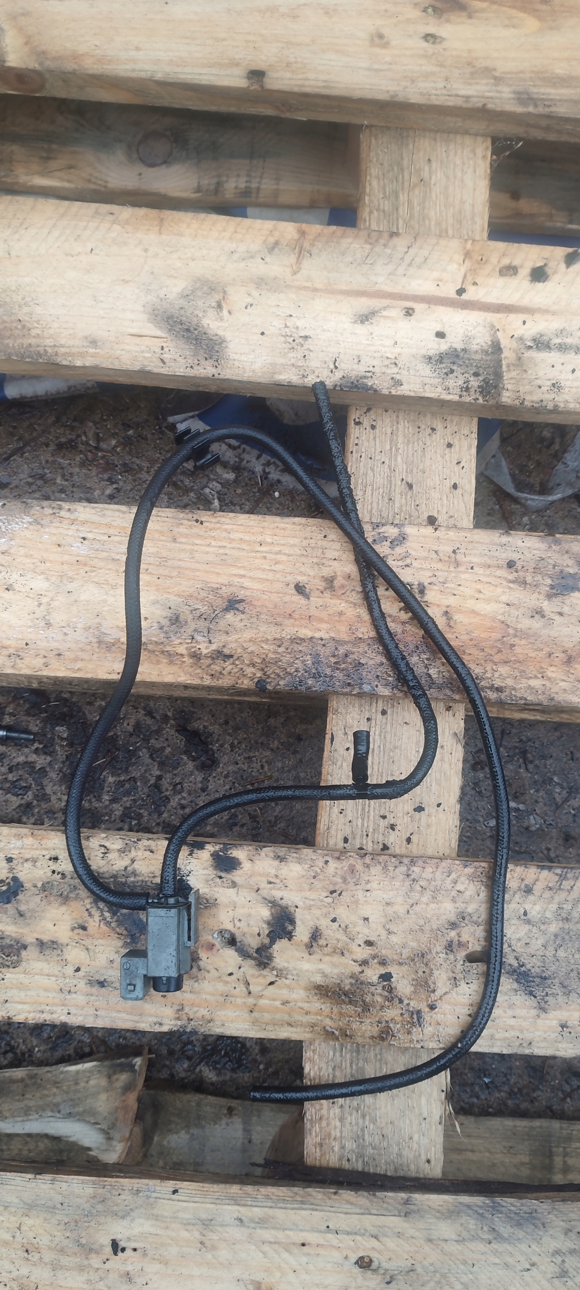 Sensor podcisnieniowy 2.0 diesel BMW 5 E60 7537612
