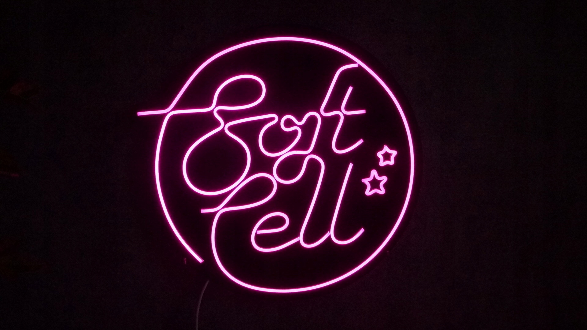 N0SOFTCELL_I_18 neon Led kontroler Soft Cell 50x49cm Dostępny Od Ręki