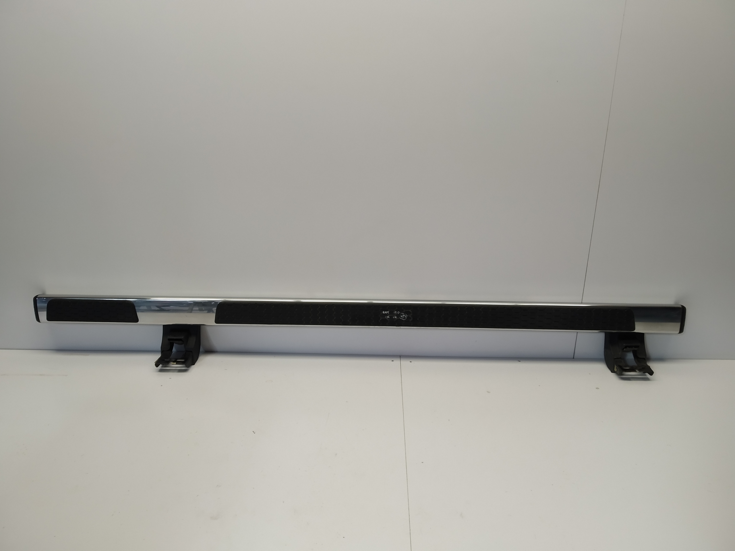 2013r- Dodge Ram 1500 Jupe stopien Couverture Gauche chrom Long Original OM