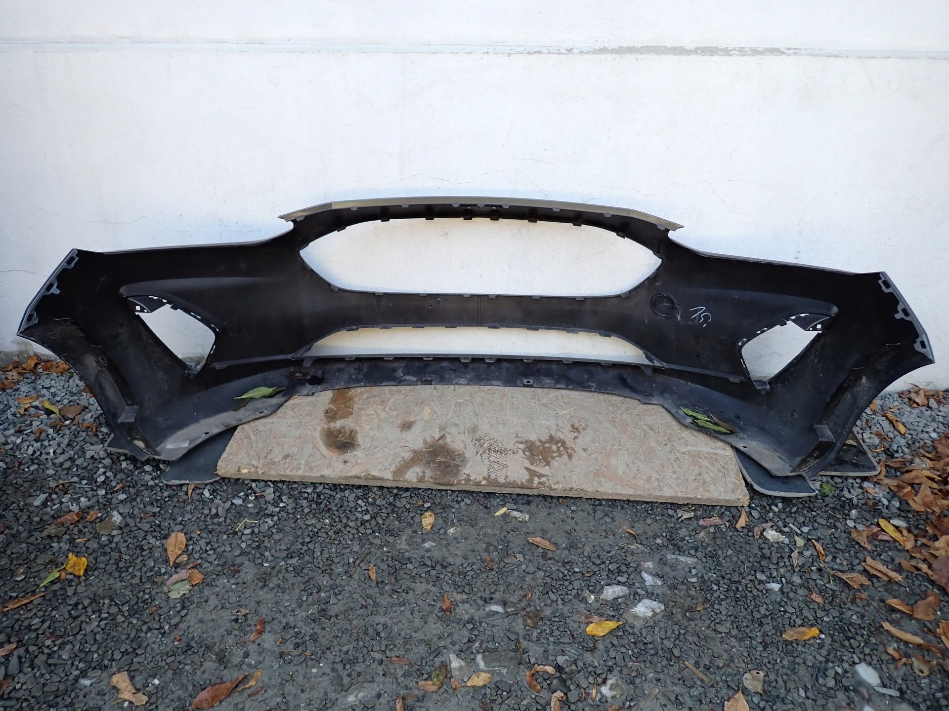 bumper front front FORD FIESTA MK8 VIII 2017