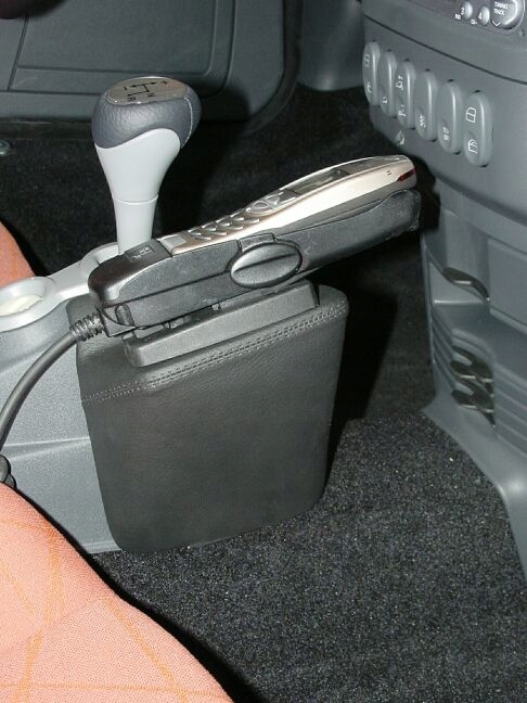 Držák na telefon Kuda Smart Roadster od roku 2003