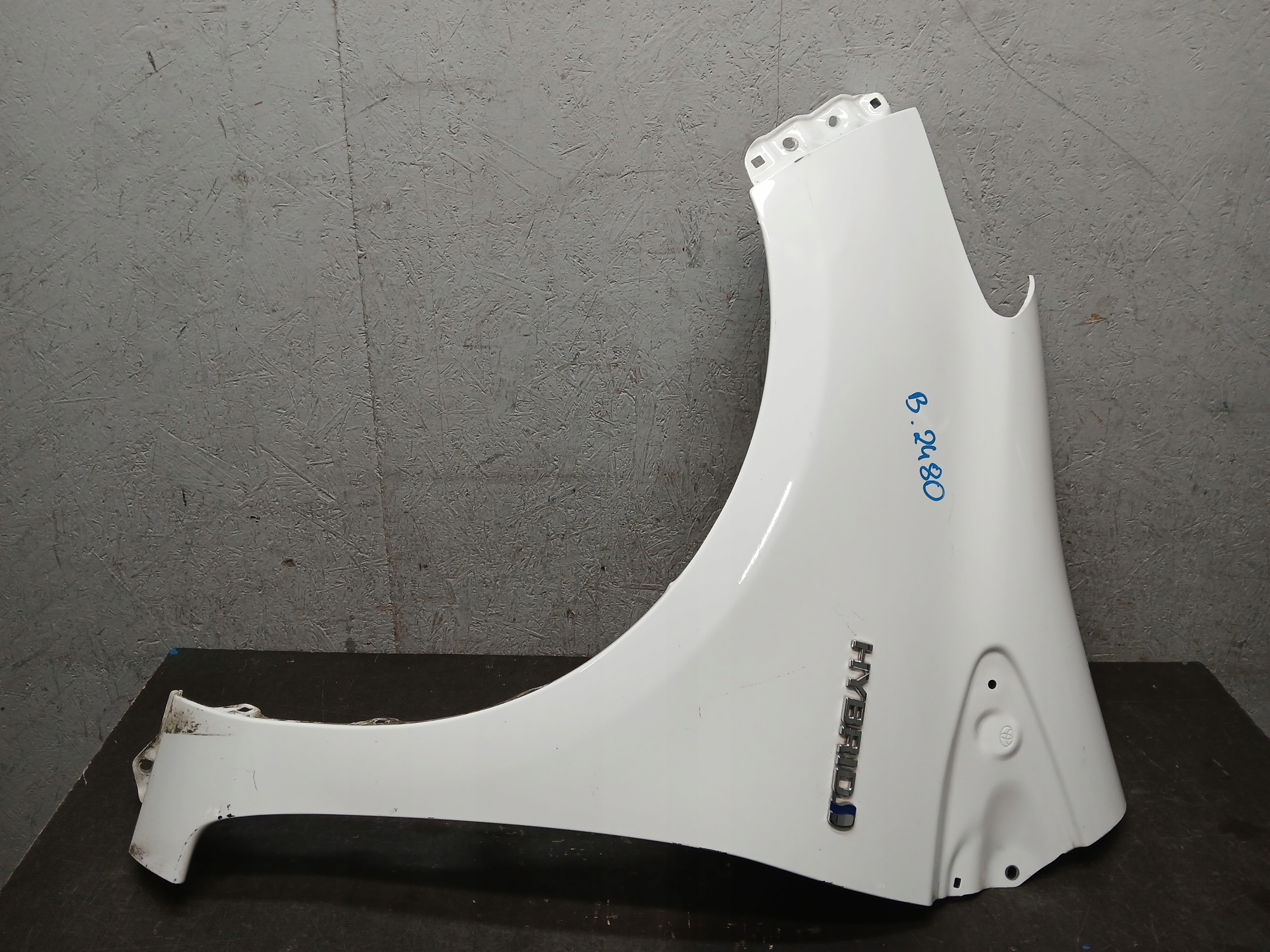 fender front left TOYOTA YARIS III 3 11-20