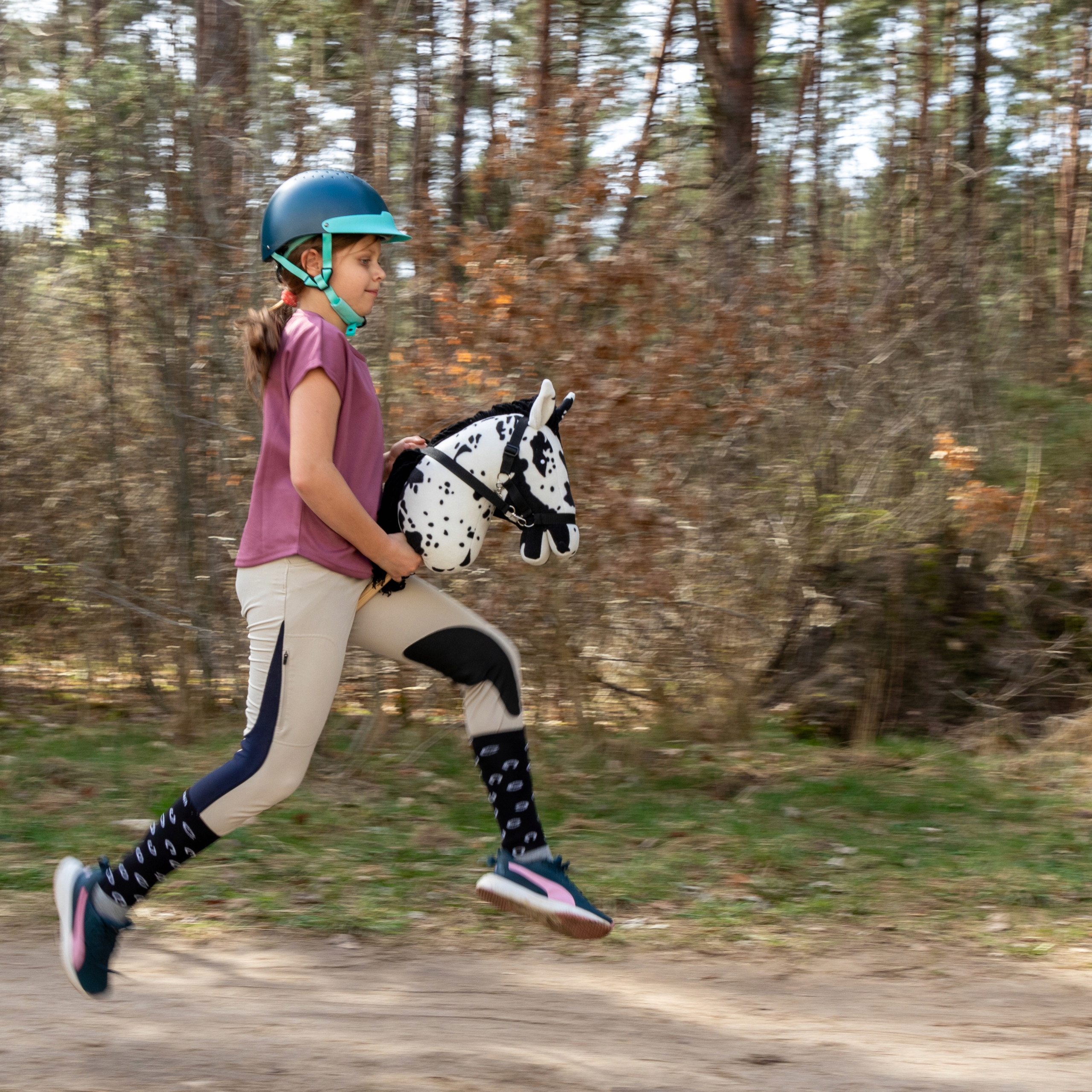Skippi Hobby Horse tarantowaty - biało czarny - prezent na dzień dziecka Minimalny wiek dziecka 3