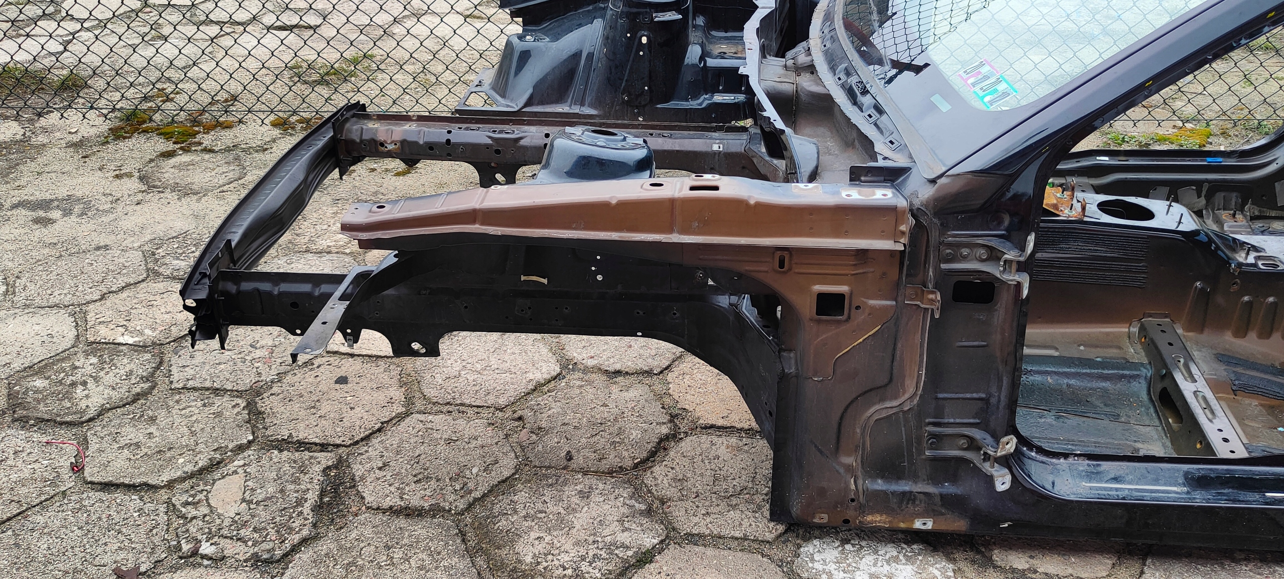 quarter front left quarter Ford Mustang 2010-2014