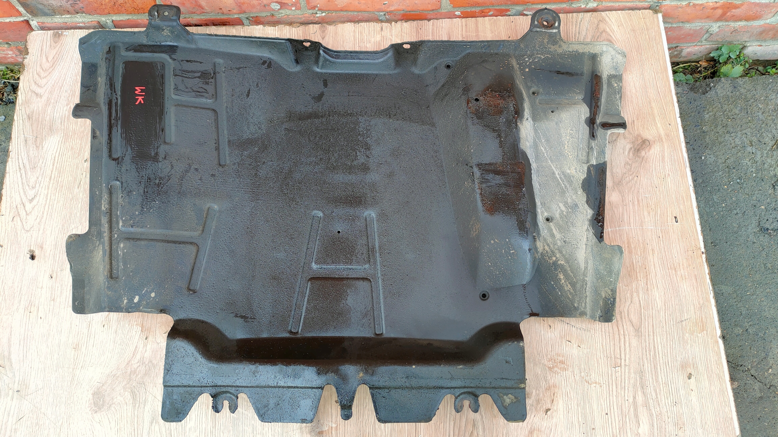 JEEP GRAND CHEROKEE WK 5-10R OSŁONA POD SILNIK SKRZYNIE