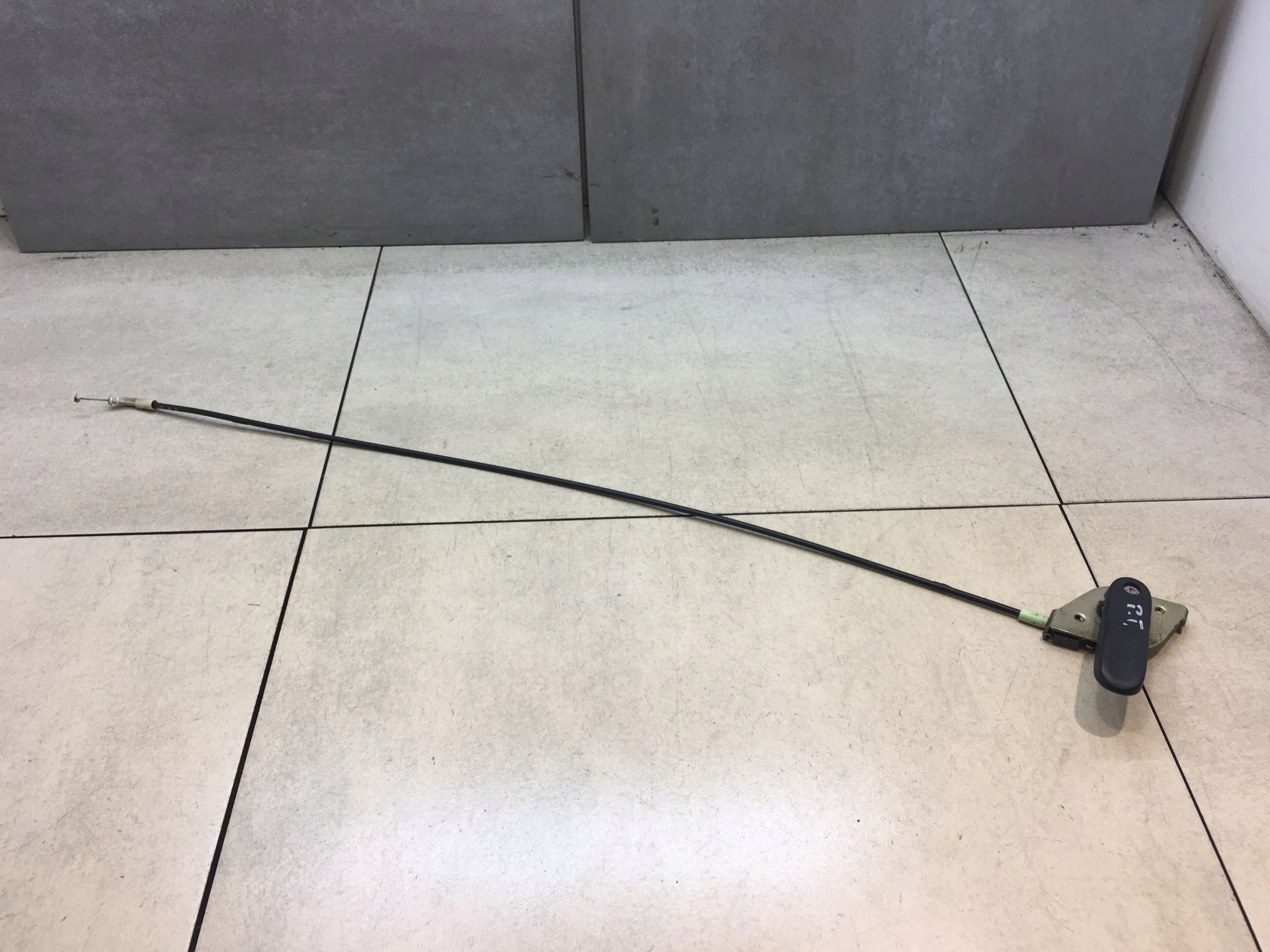 KLAMKA UCHWYT PRAWY TYŁ KANGOO I 7700303589