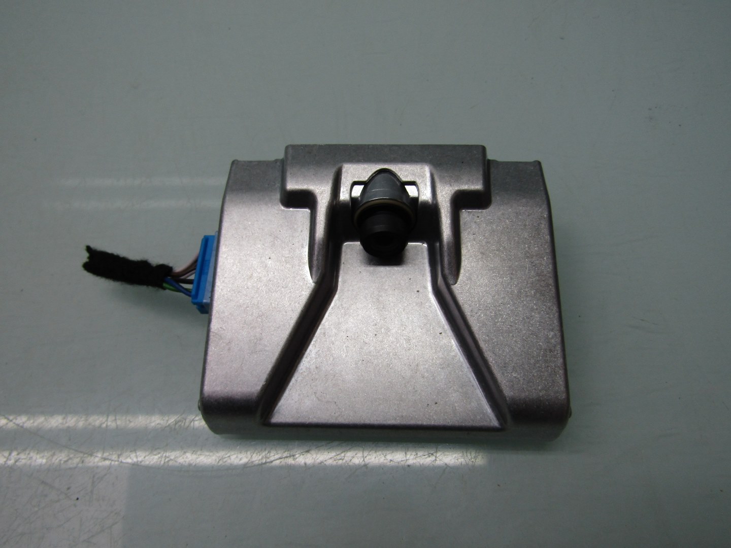 99211-K7000 - i10 III 22R камера помощник смены полосы движения