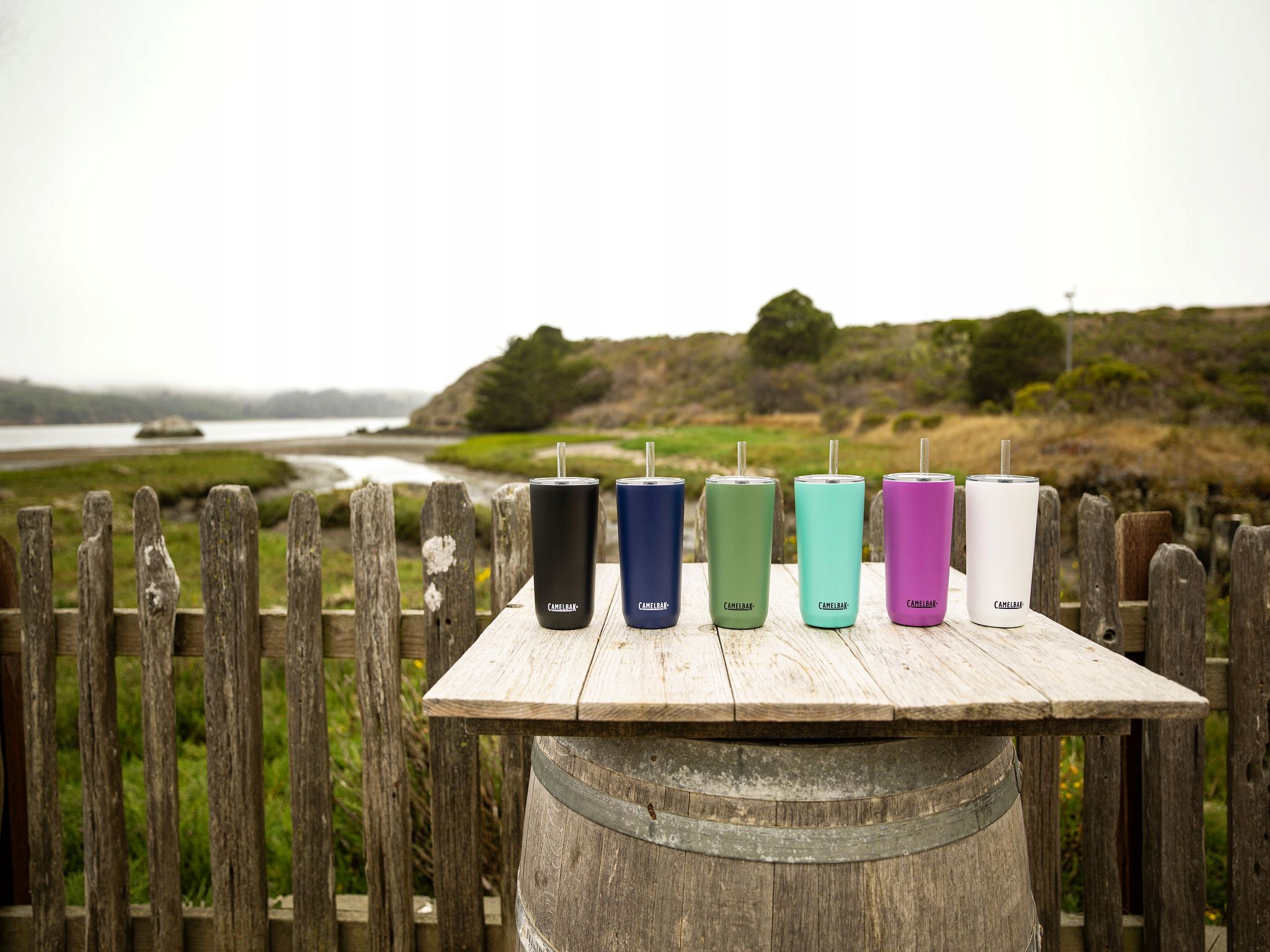 Butelka CamelBak Pivot Bottle 750ml niebieski EAN (GTIN) 886798026527