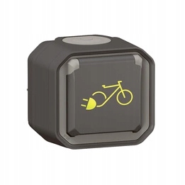 Nové Plexo zásuvka 2P+Z pro nabíjení elektrokol Legrand 069787L