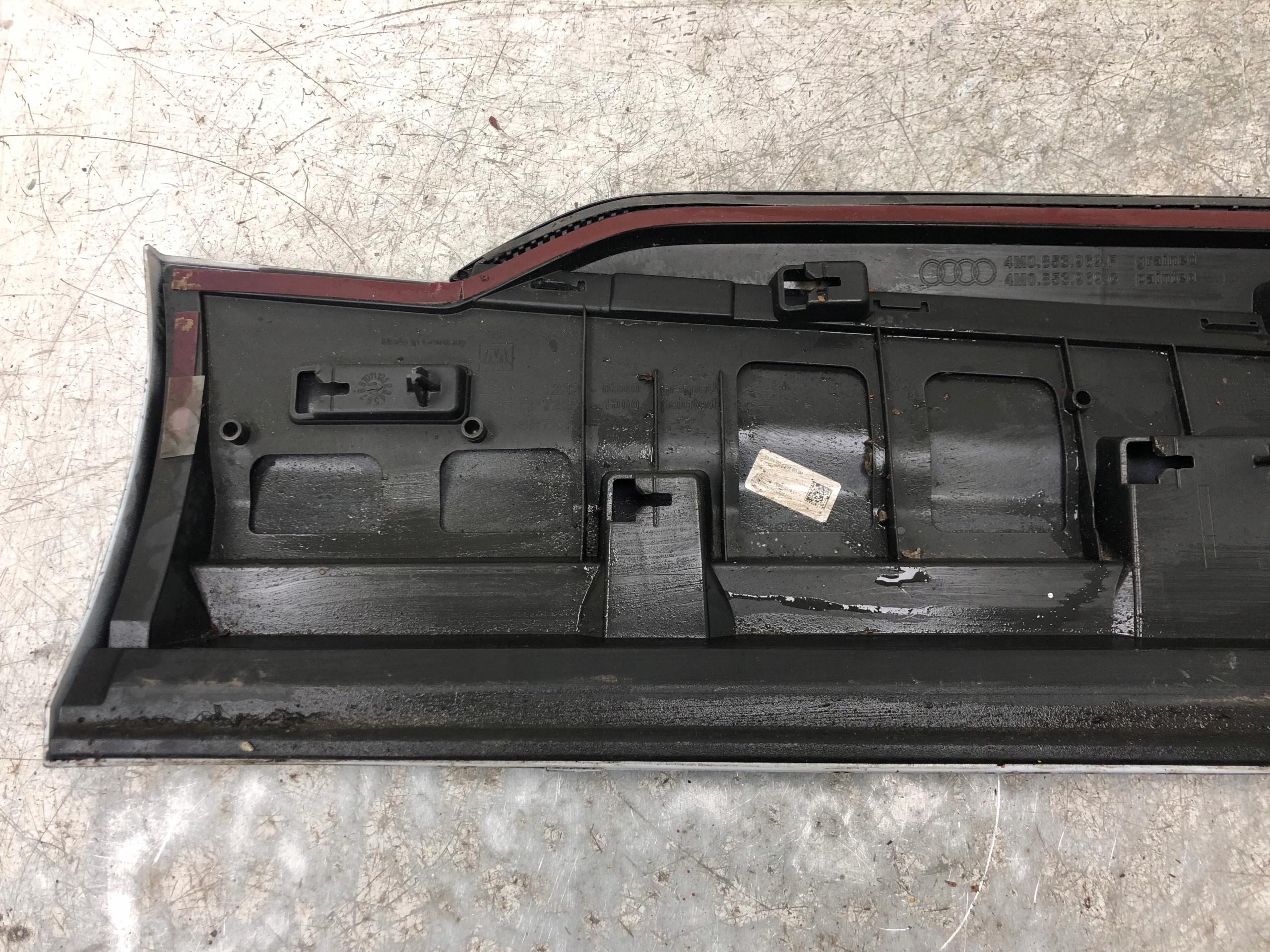 moulding door left rear part AUDI Q7 4M 4M0853969G