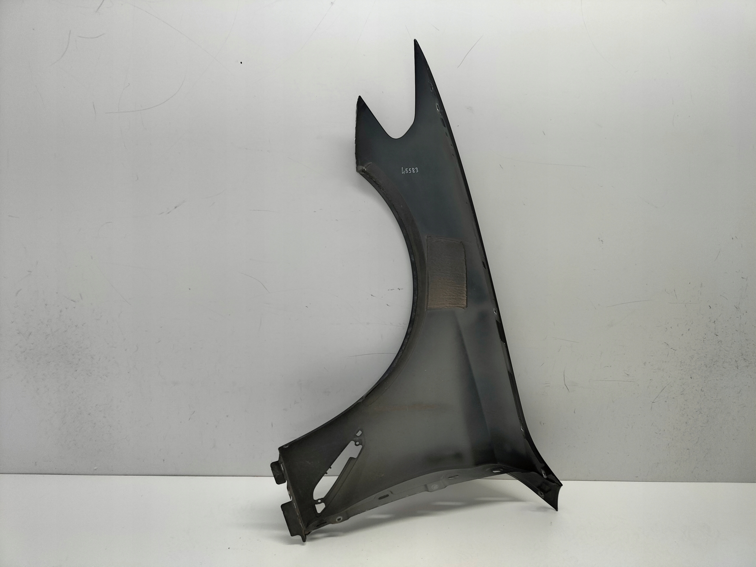 fender front front right BMW 5 G30 G31 17