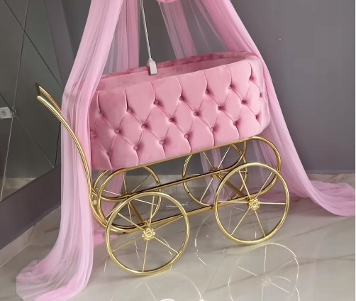 łóżeczko dla dzieci wózek PRINCESSA + materac z pokrowcem i baldachim