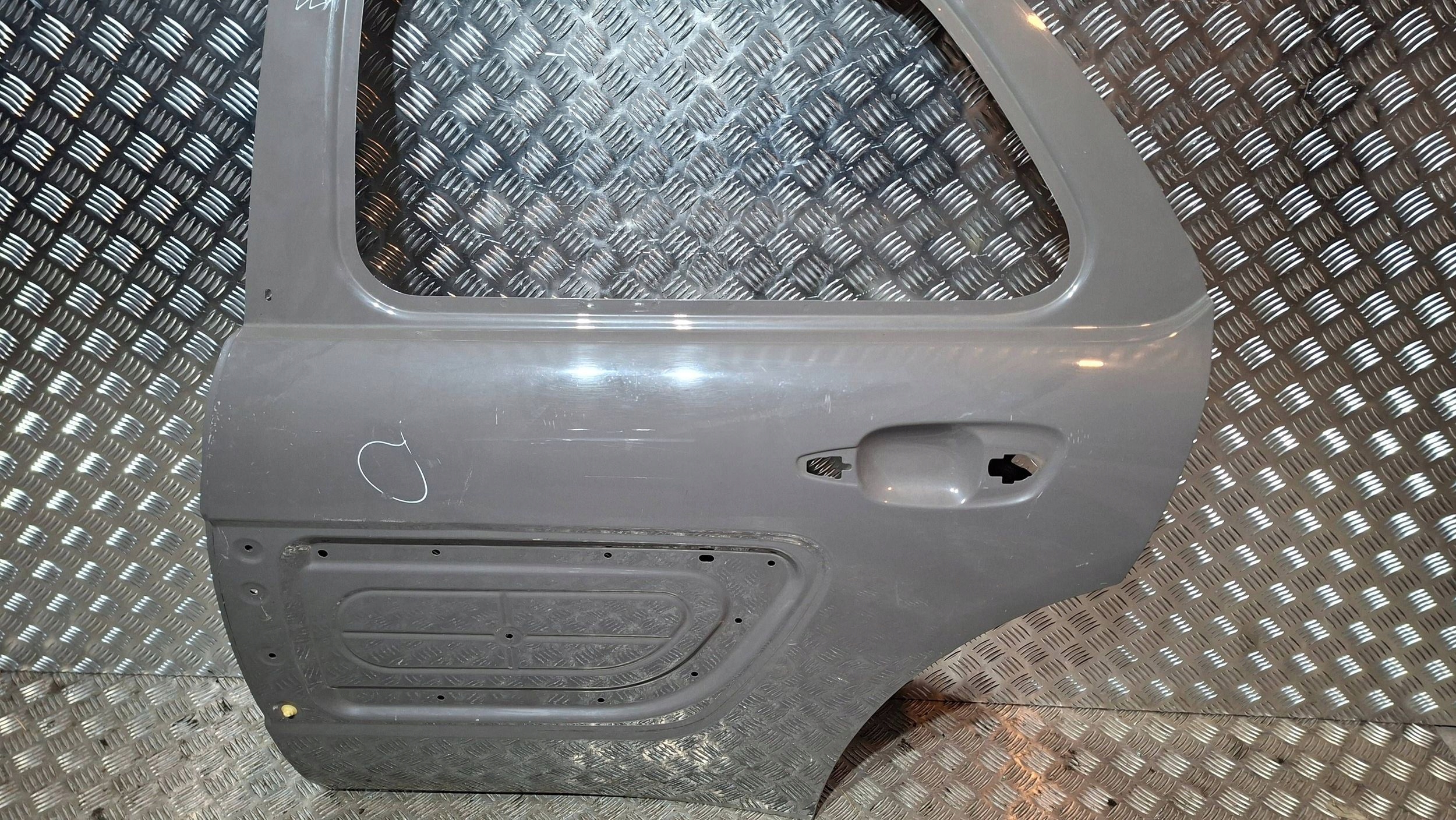 door rear part left CITROEN C4 CACTUS 2014