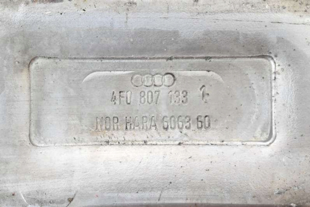 beam tip tip left 4F0807133 AUDI A6 C6 04-08
