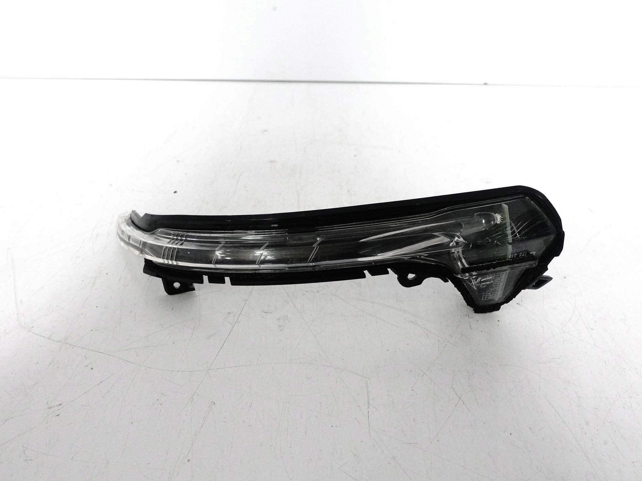 AUDI A6 S6 4G5 4G0 C7 10-18 indicator blinker LED W mirror left front