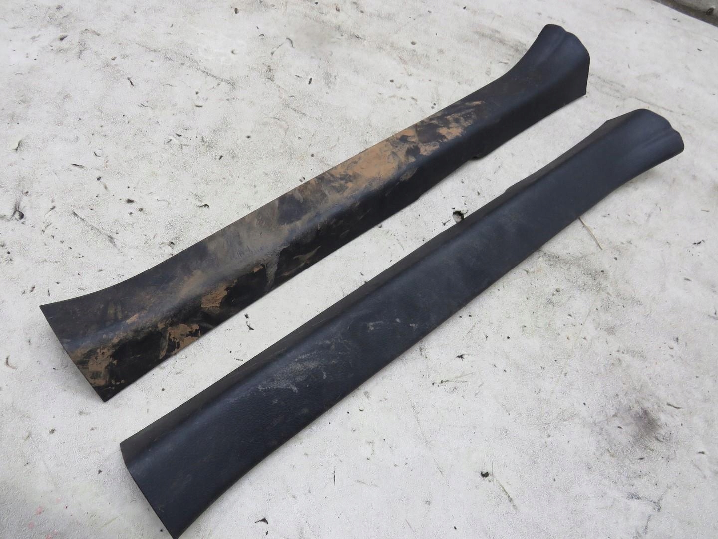 OSŁONA PROGU LEWA PRAWA AURIS II