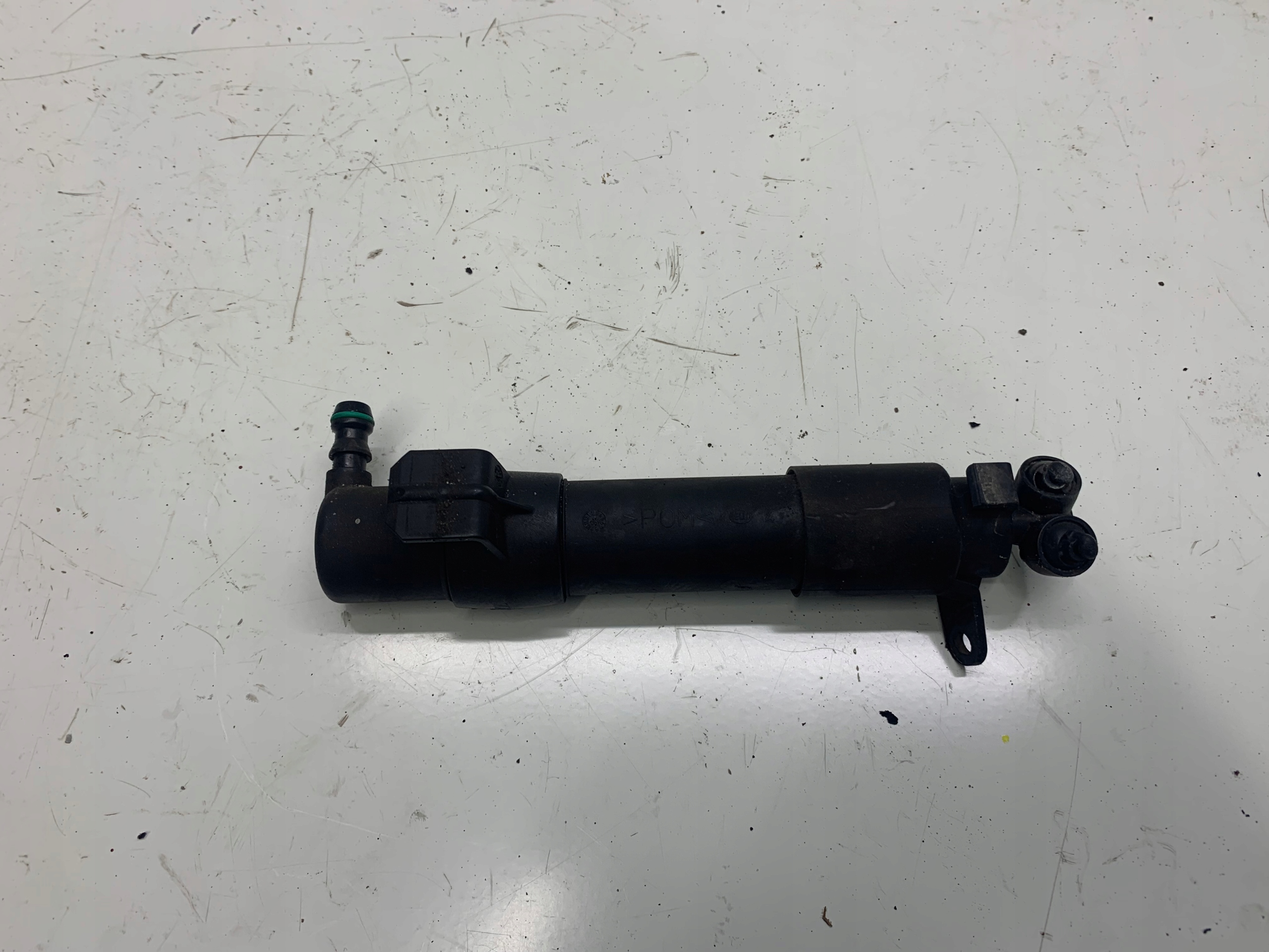 Mercedes E W211 washer REFLEKTORA lights right A2118602247