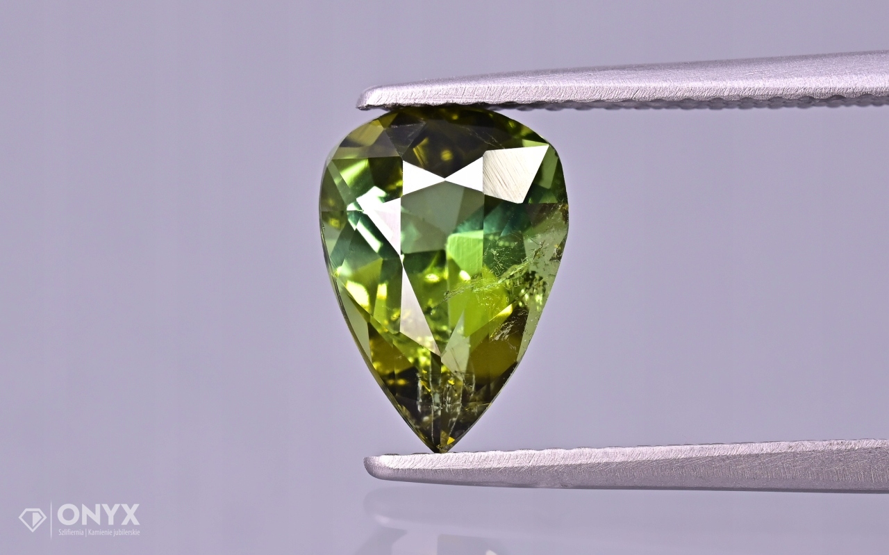 Turmalín fasetovaný slza 10x7 mm