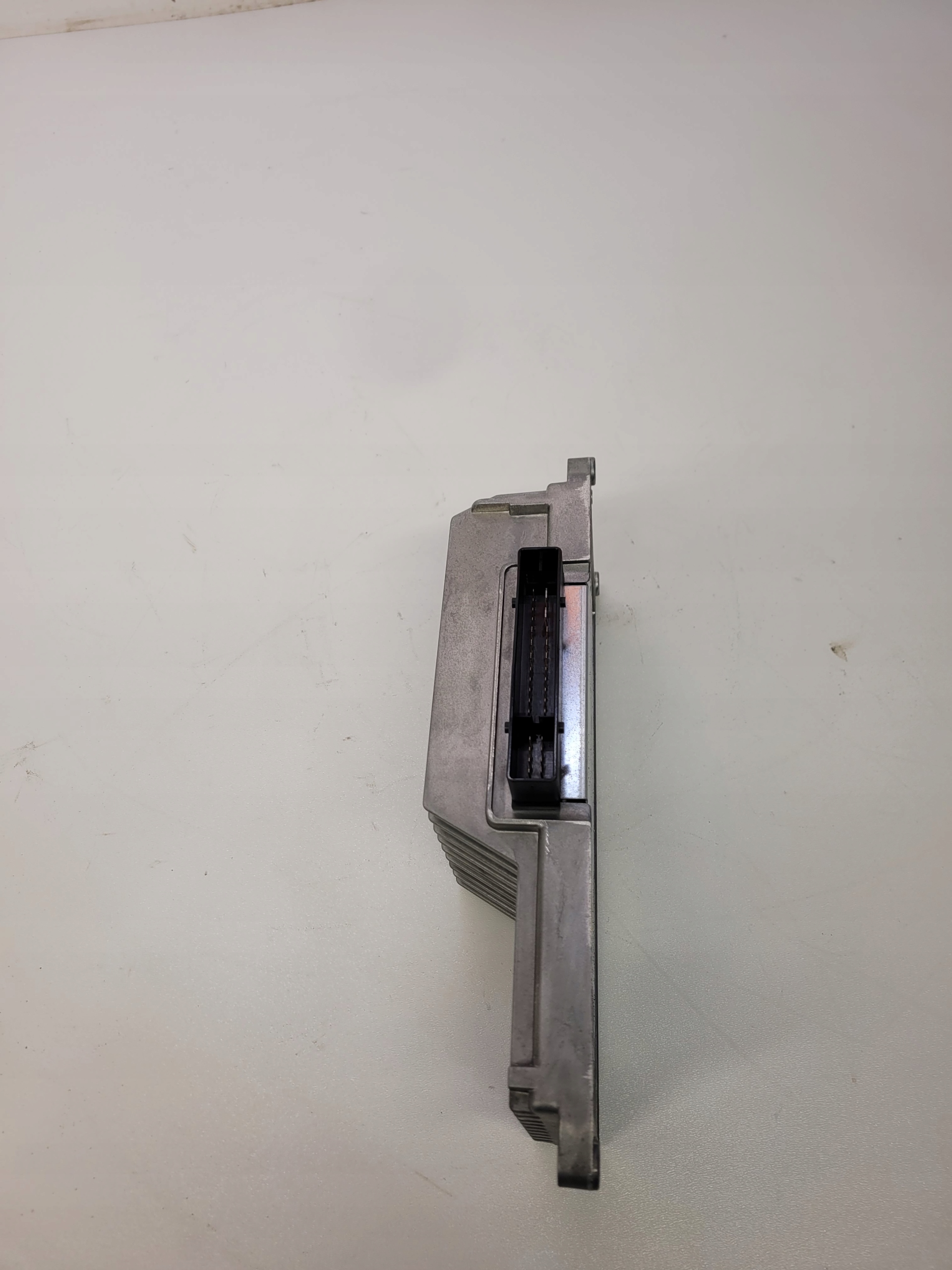amplifier RADIA AUDIO AUDI A4 B8 A5 Q5 8R1035223A