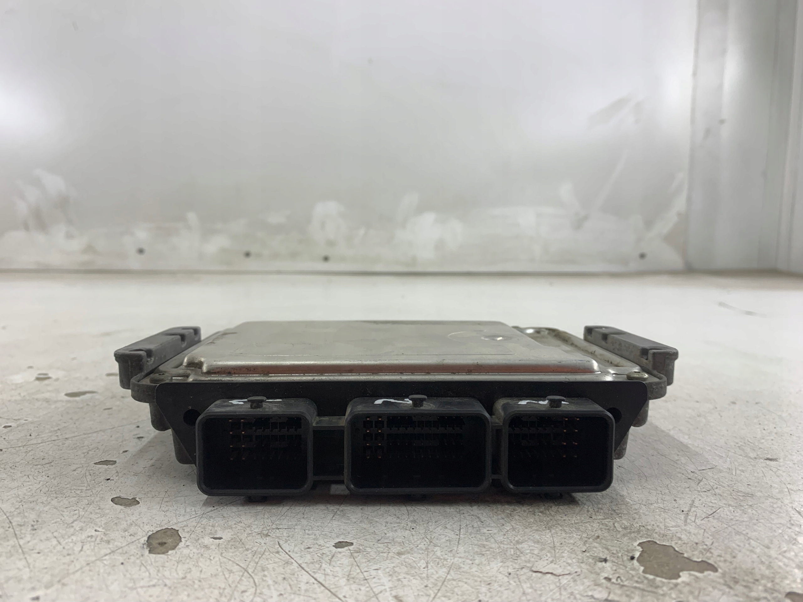 RENAULT SCENIC II MEGANE II 1.9 DCI unité de commande électronique uce moteur 8200310863