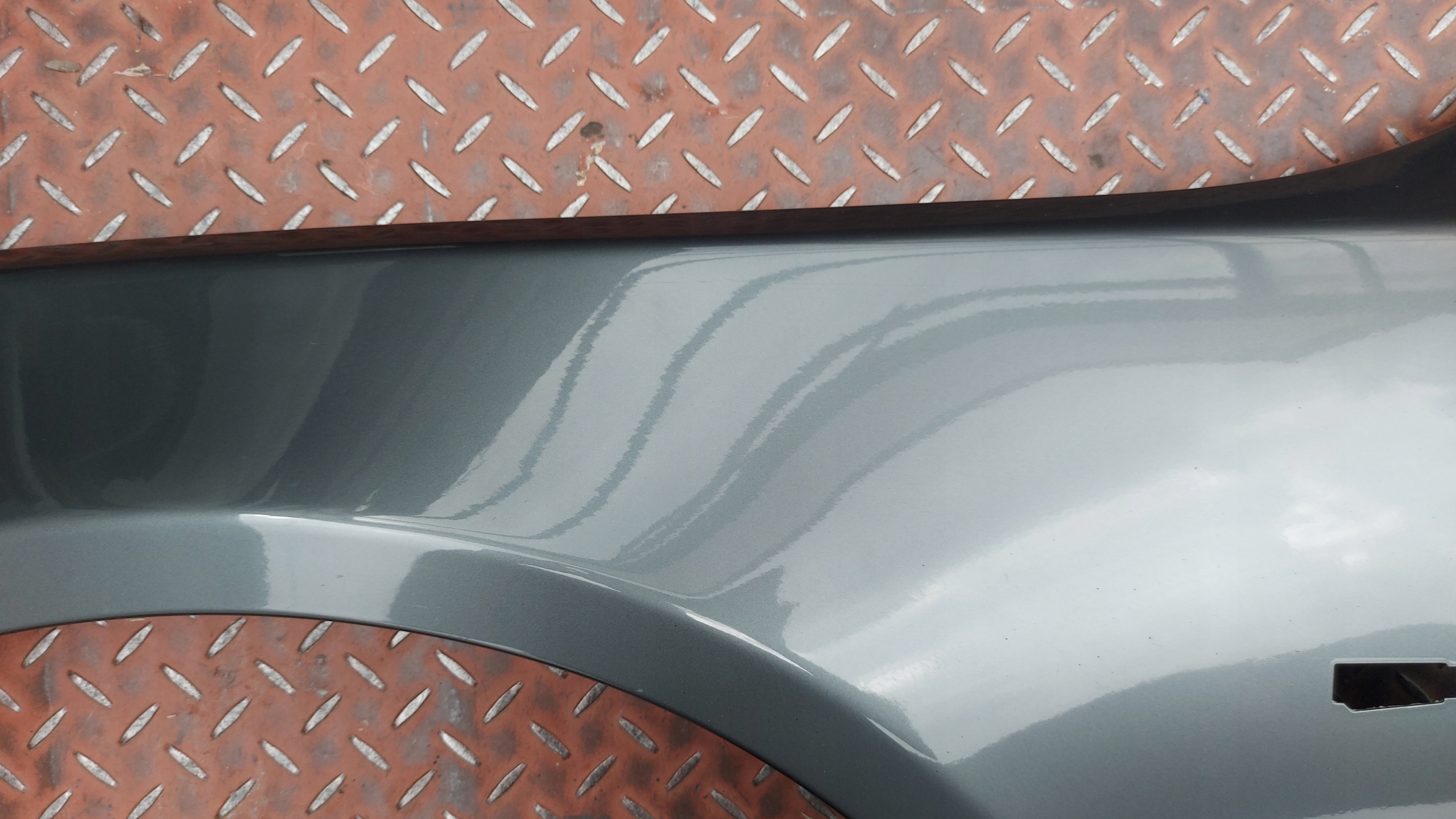 parafango sinistra Anteriore BMW E60 E61 04