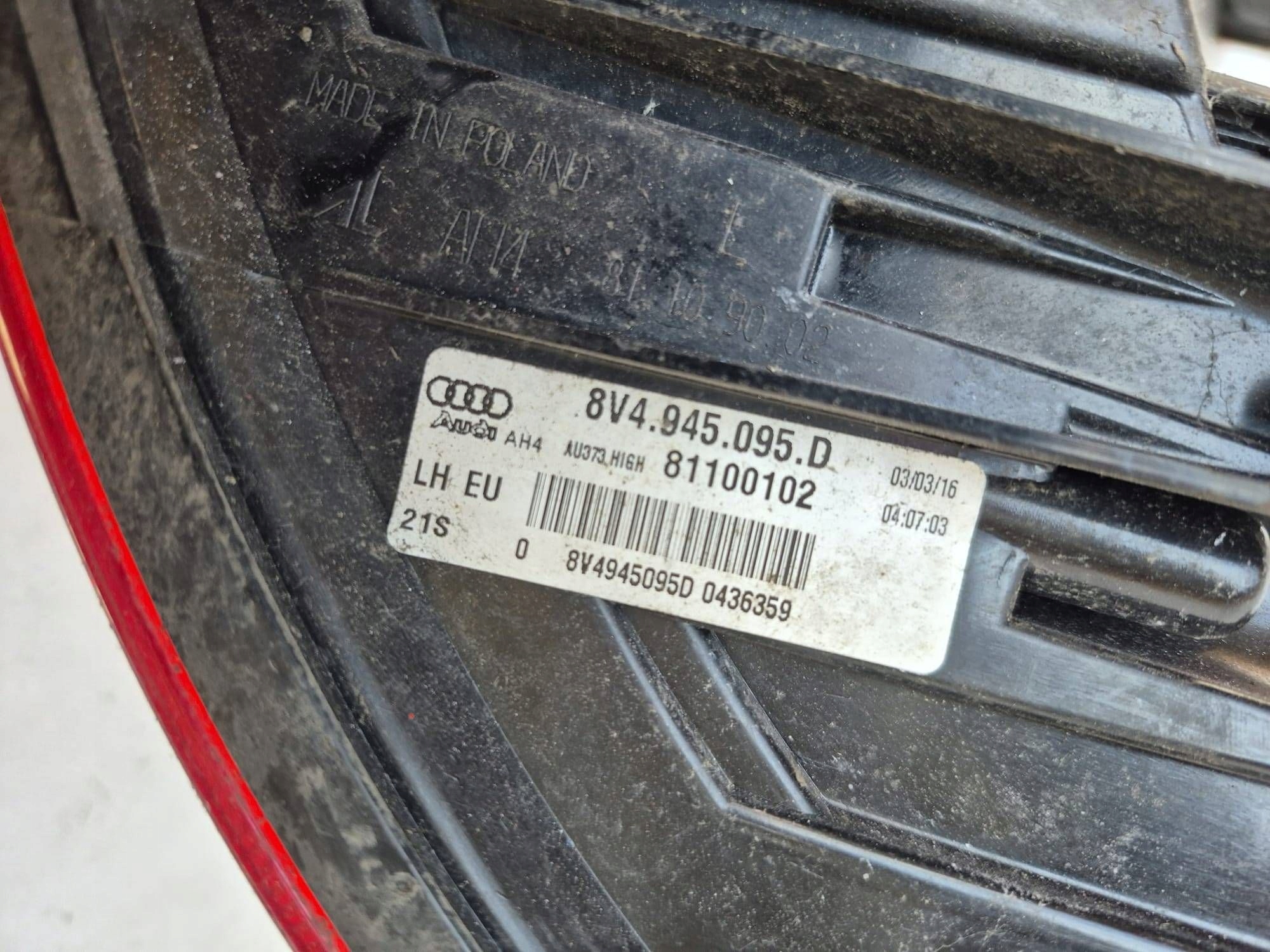 AUDI A3 8V 8V4 SPORTBACK 12- light left rear part rear LED 8V4945095D