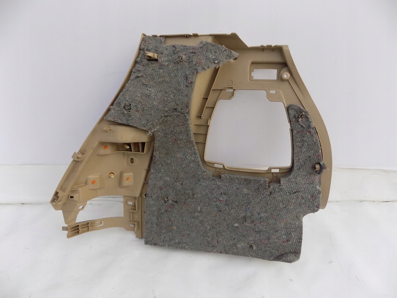 RENAULT MODUS BOCZEK BAGAZNIKA LEWY TYL Numer katalogowy czesci 8200213663