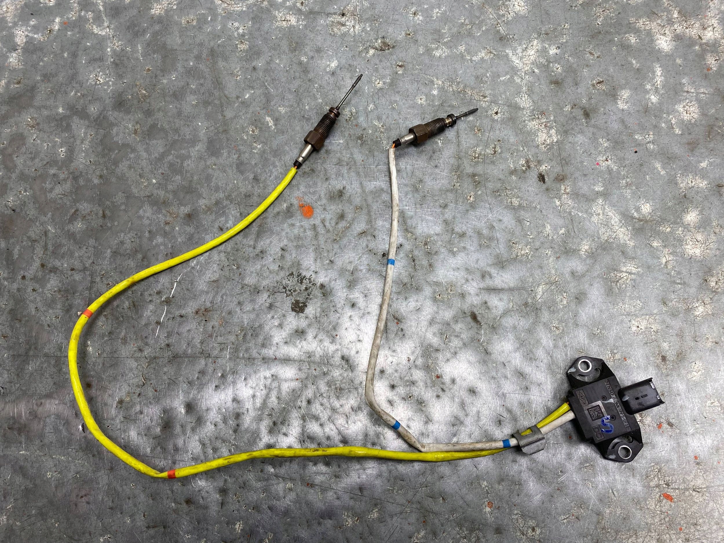 OPEL MOVANO B MASTER III Sensor TEMPERATURY Gase 226588349R