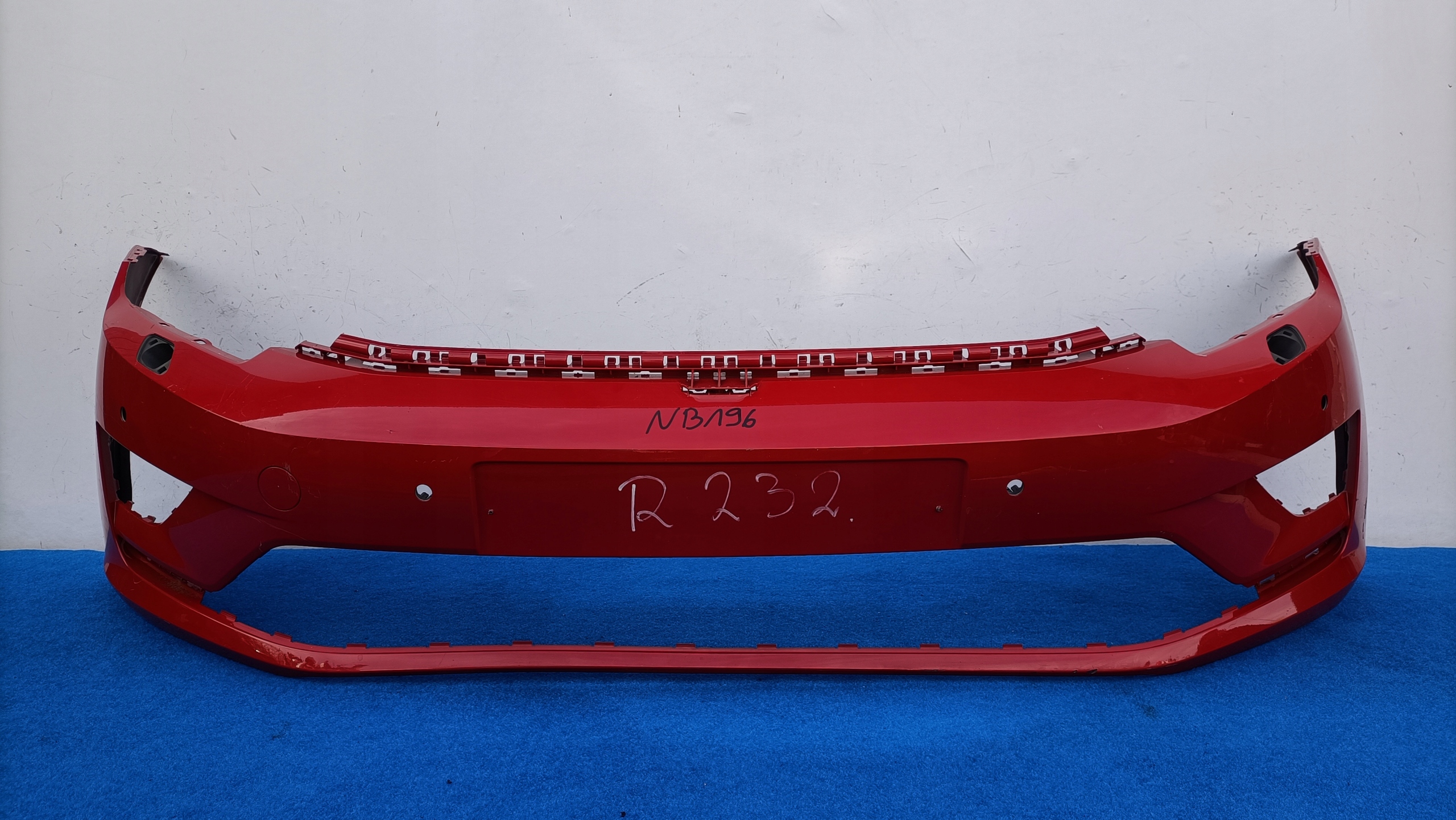 VW GOLF SPORTSVAN 510 bumper front below washers 6XPDC 510807221F NB196
