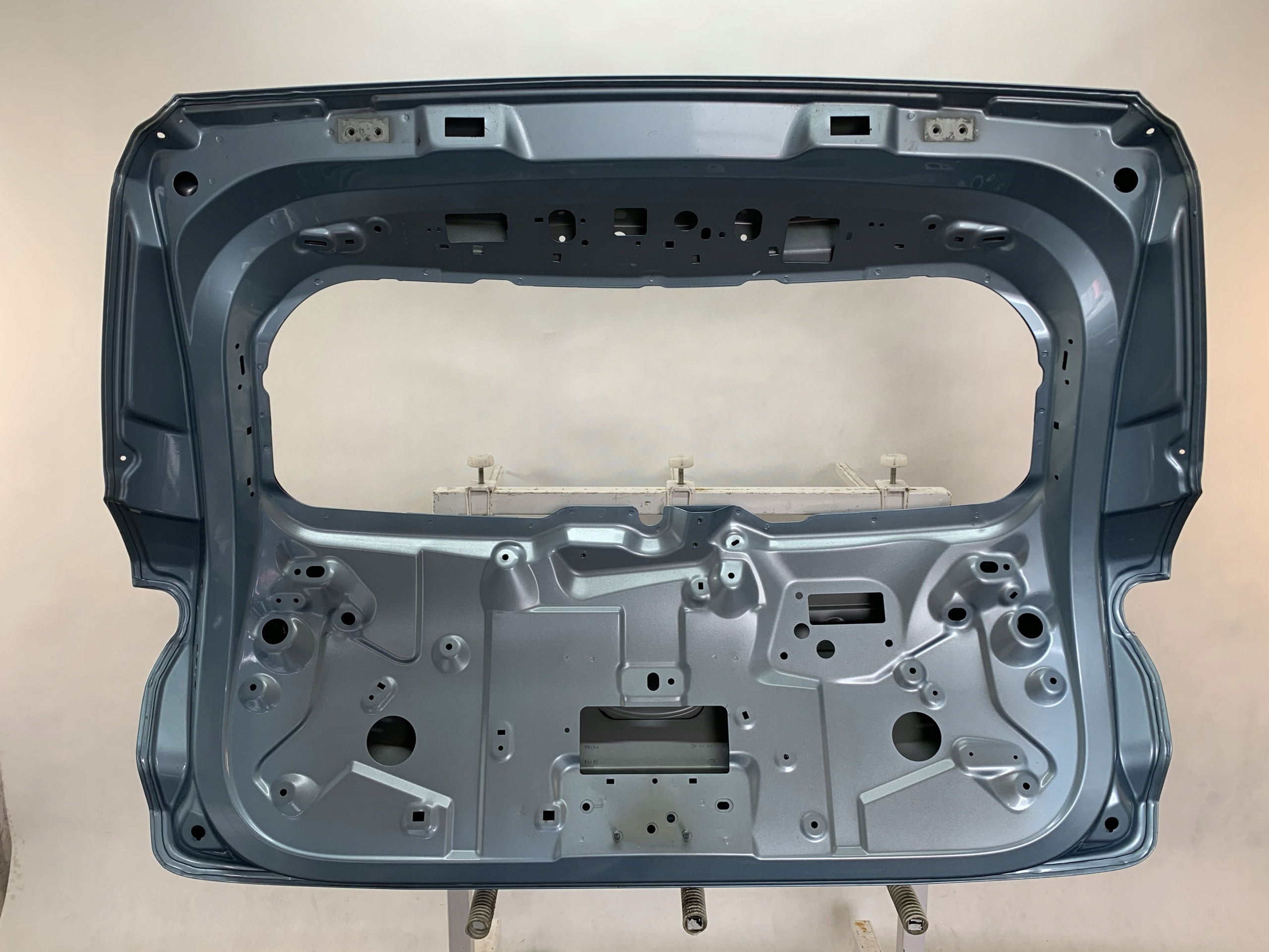 boot door rear Ford Explorer 6 VI EV 24r R2KB840404AH 02.26