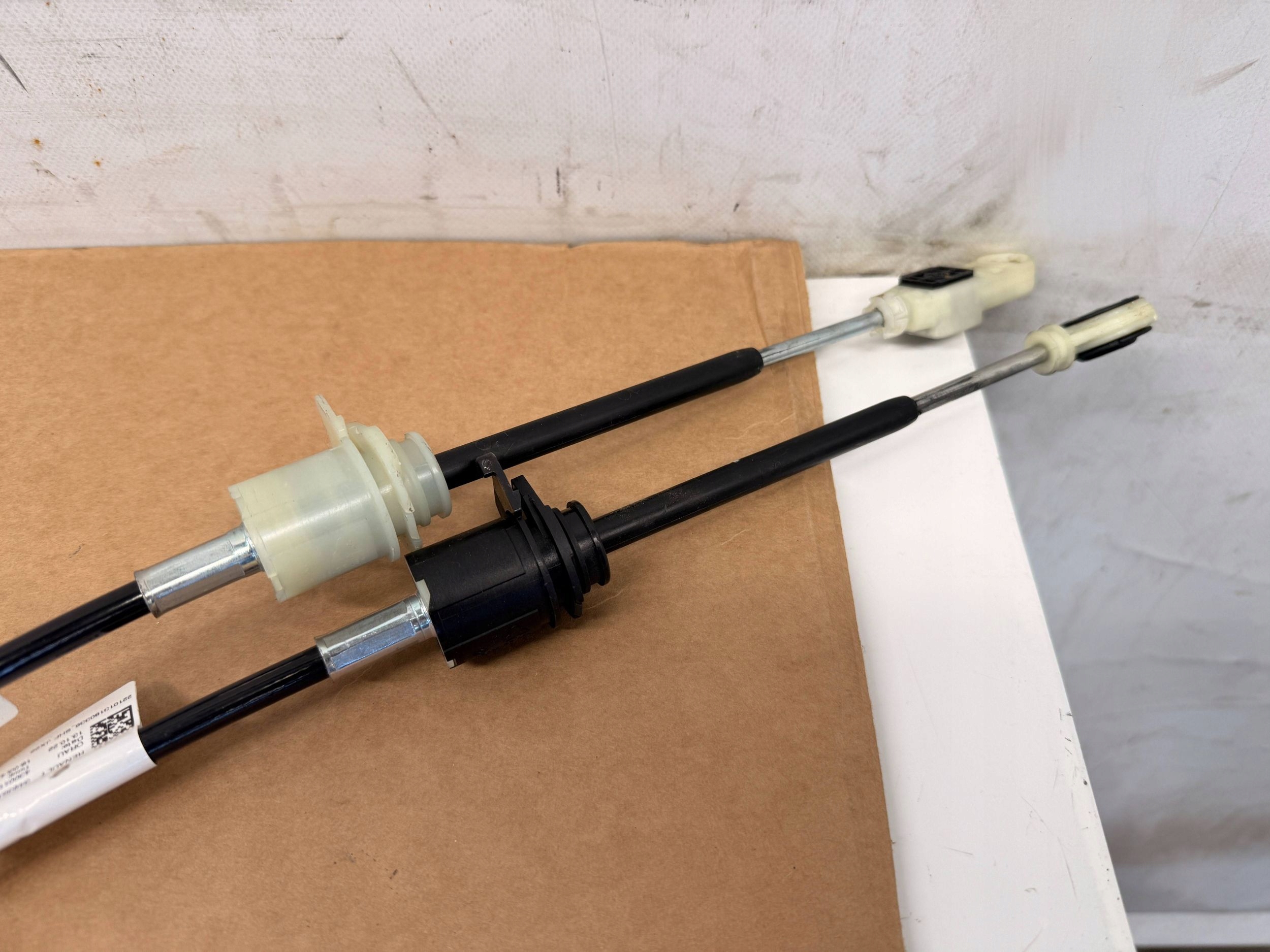 Sandero III Bowdenzug Schalt getriebe 349351390R