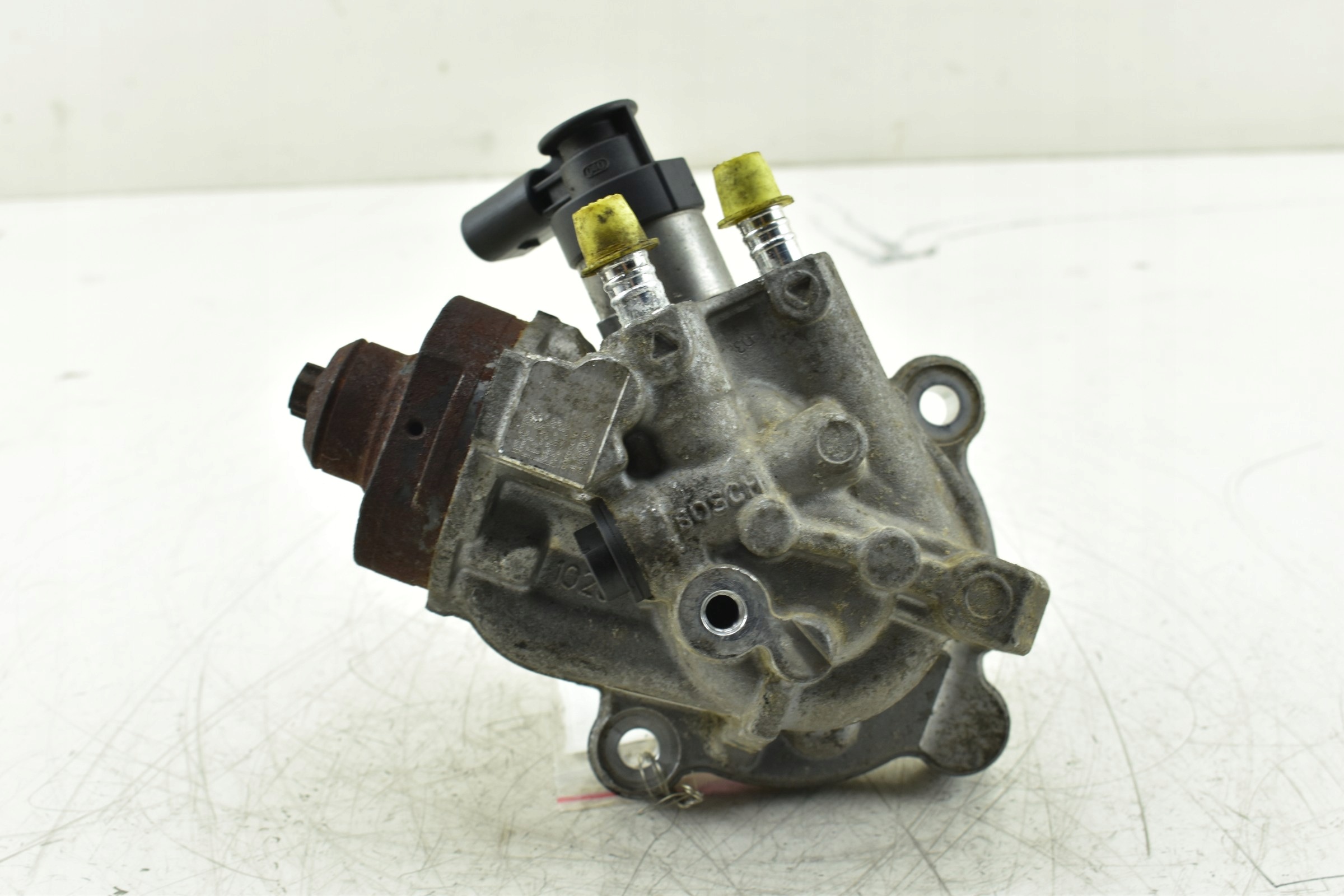 pumpa visokog pritiska BMW E90 E87 E60 R60 R61 1.6 2.0D 0445010519 7823452