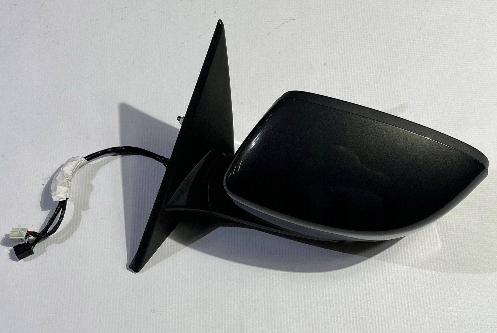 mirror side left Maserati Levante 9+9 18pin